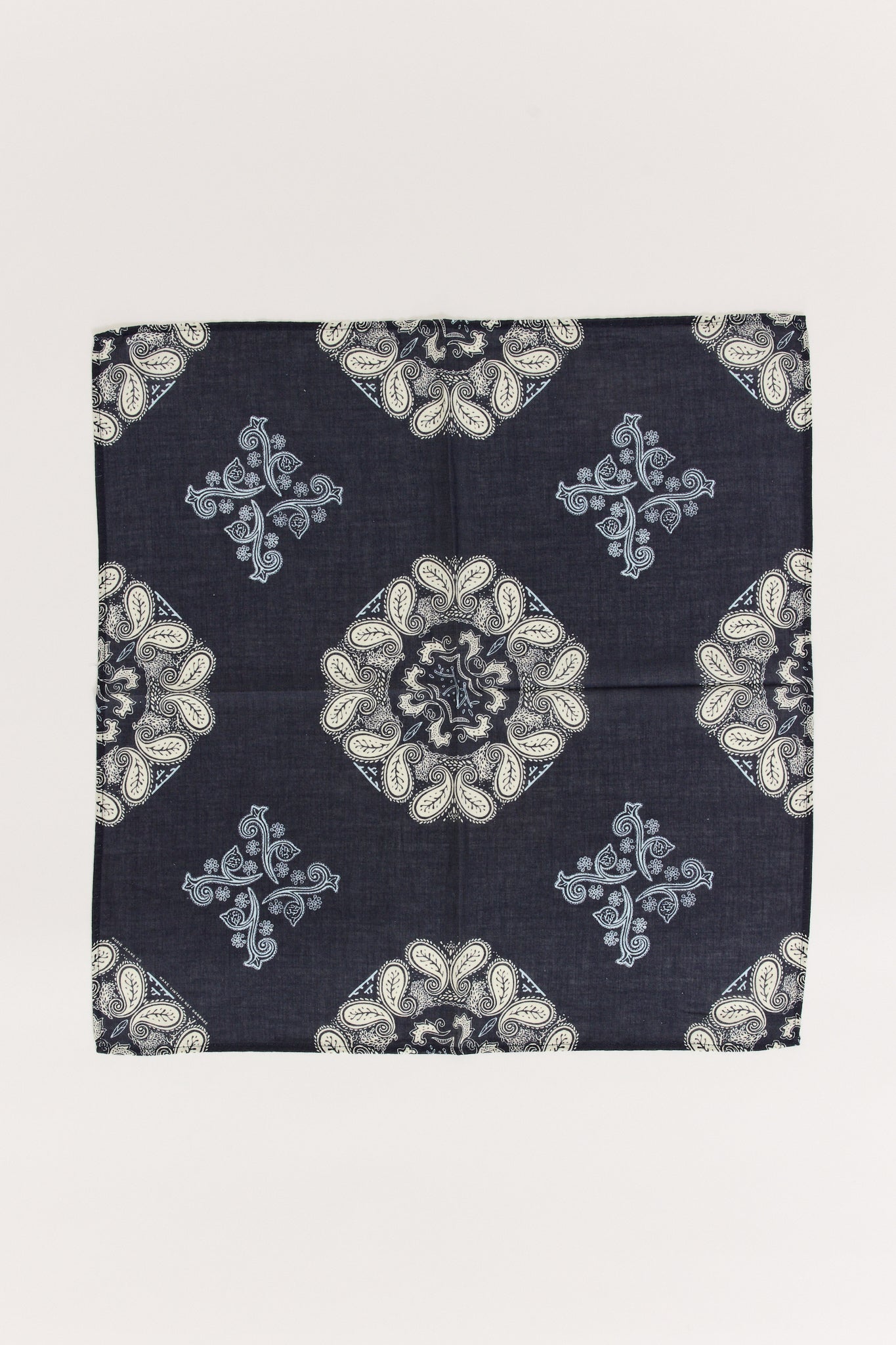 Ingrid Bandana Paisley Navy