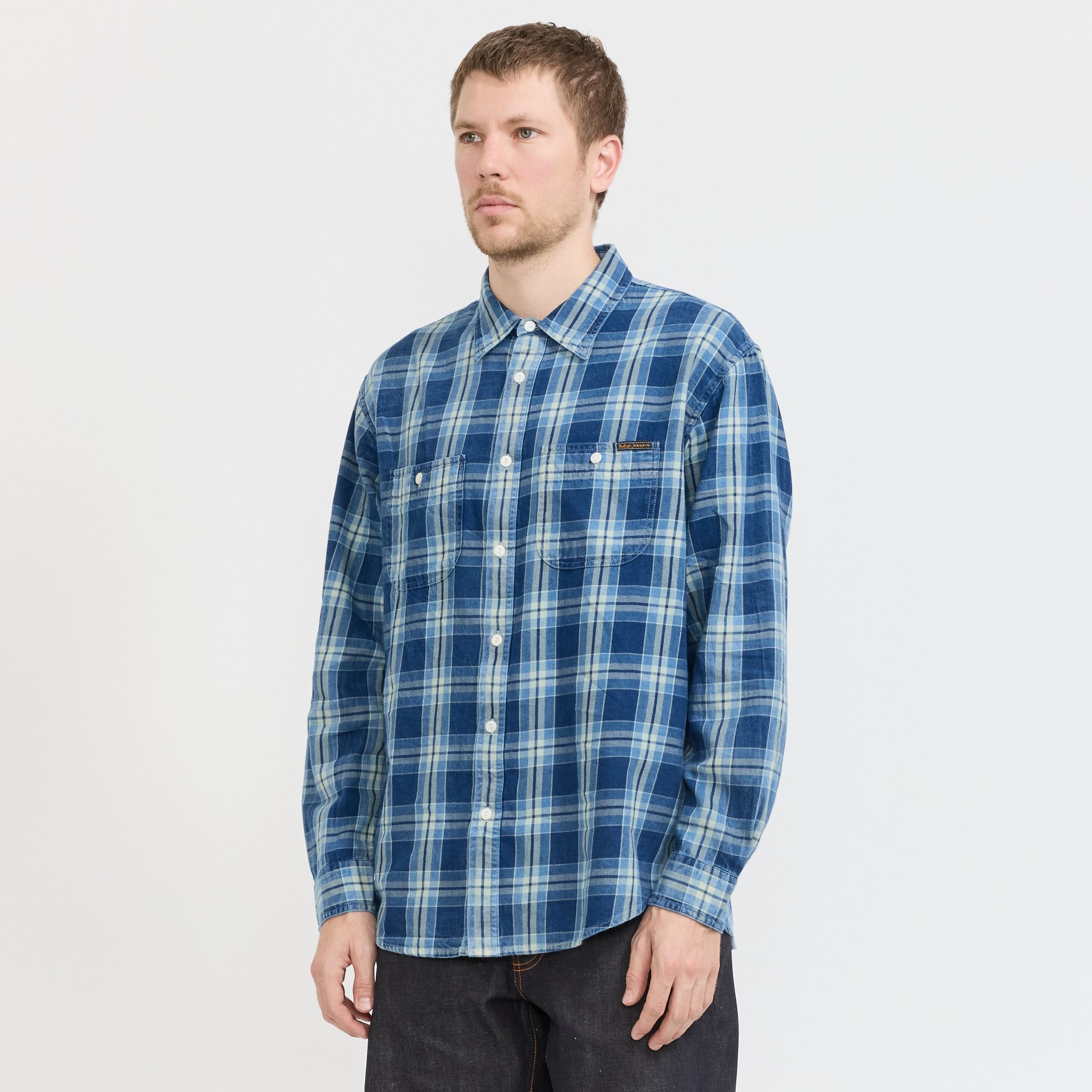 Nudie Jeans Co. | Julian Worker Shirt Checked Indigo | Maplestore