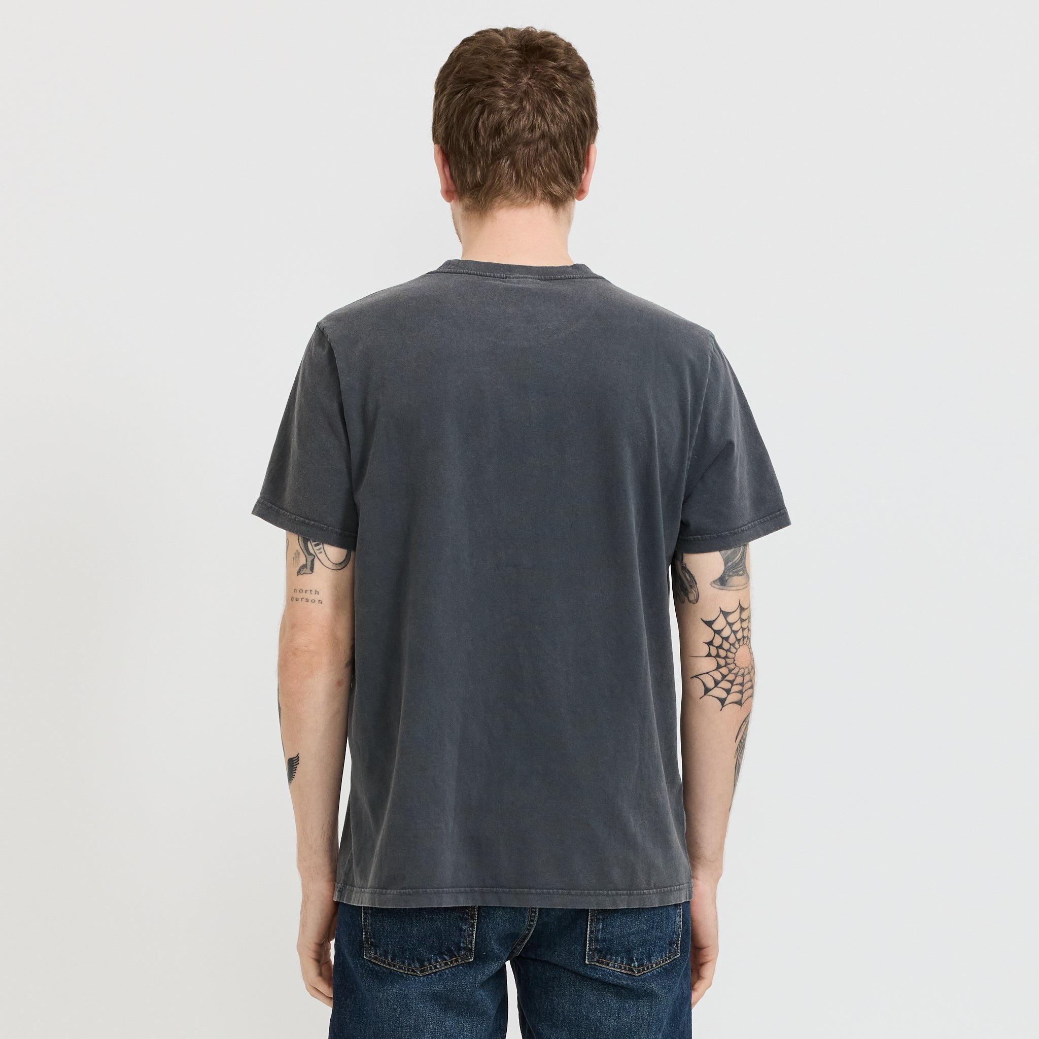 Nudie Jeans Co. | Roy Raw Tracks T-Shirt Antracite | Maplestore