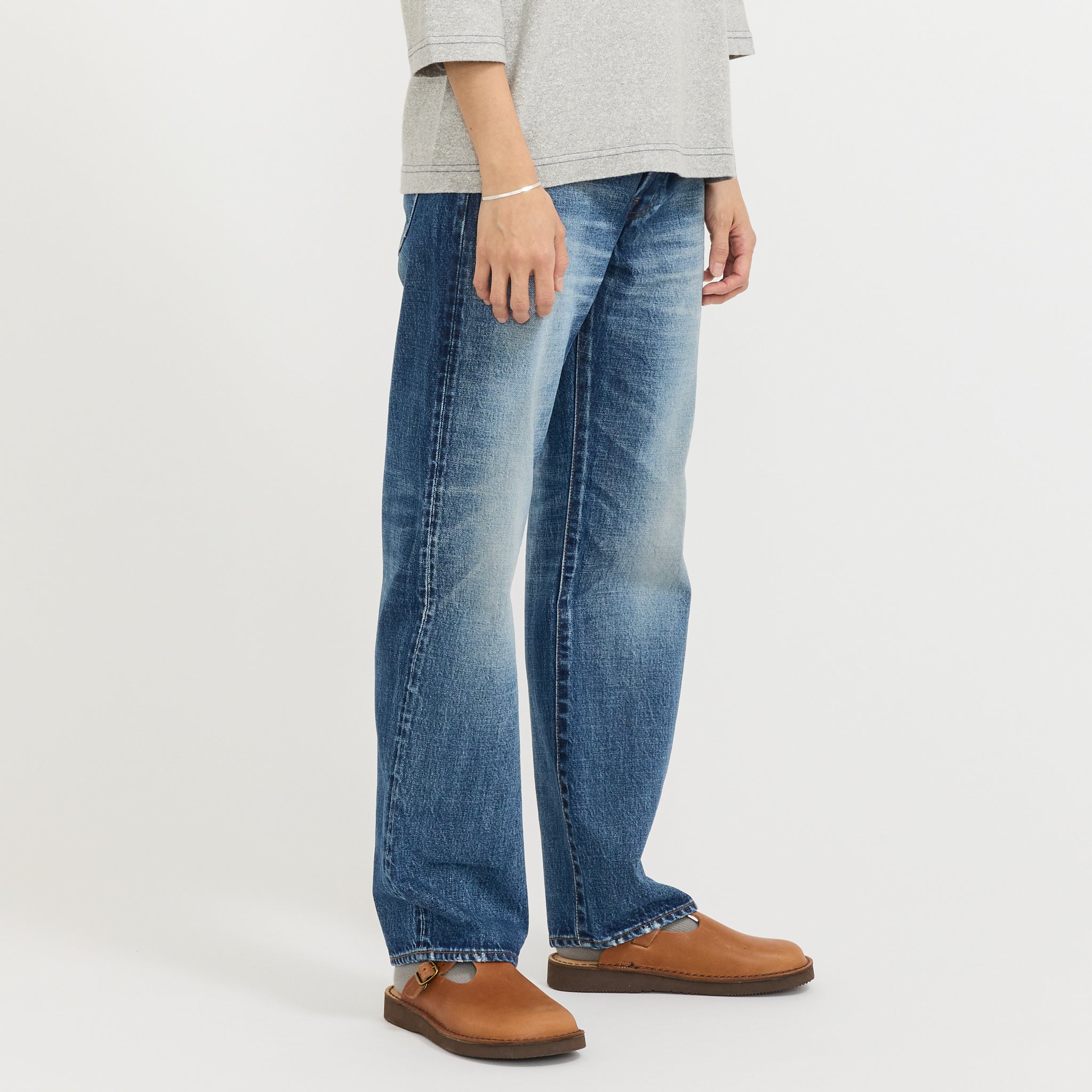 Type Standard Used Womens