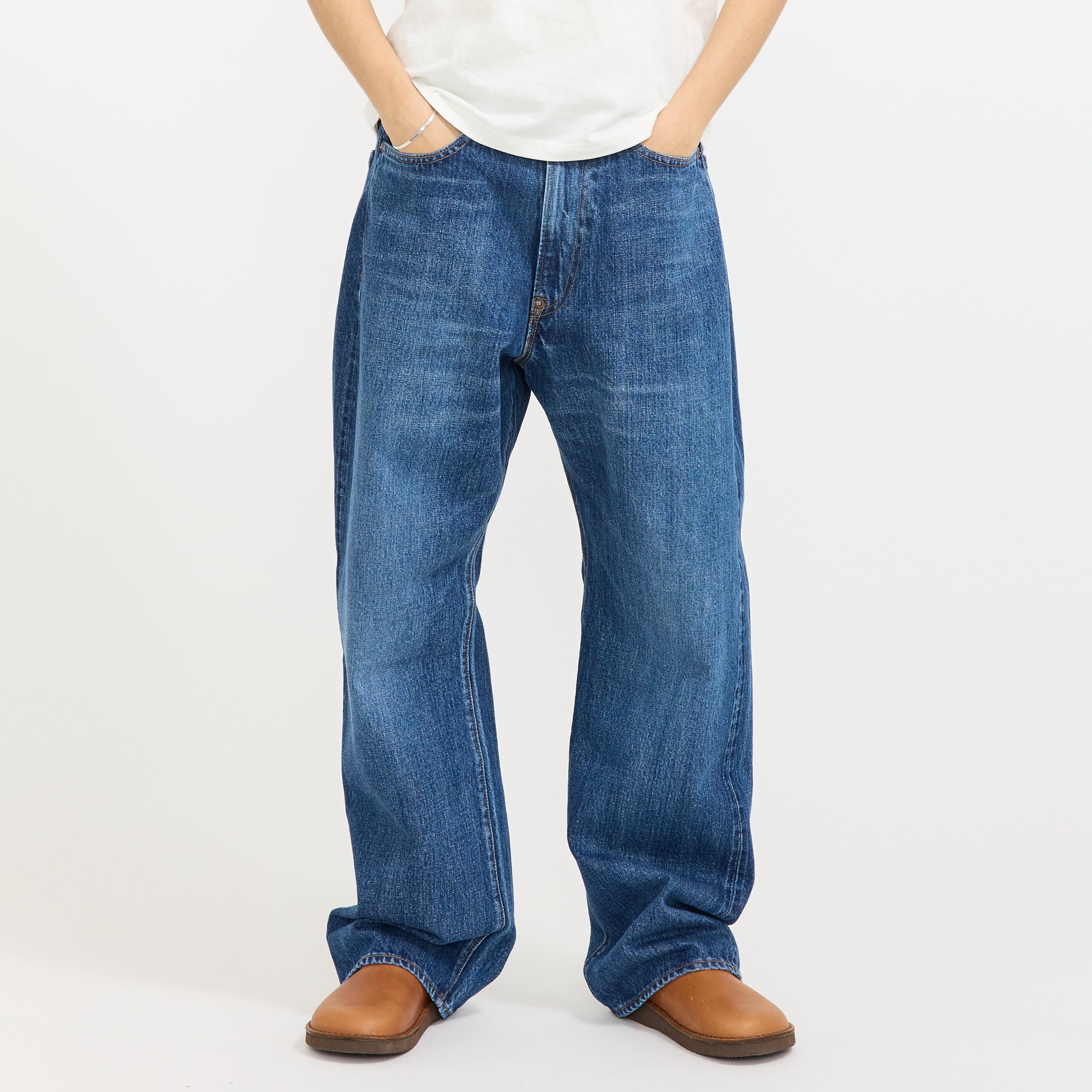 Type Wide Used Womens