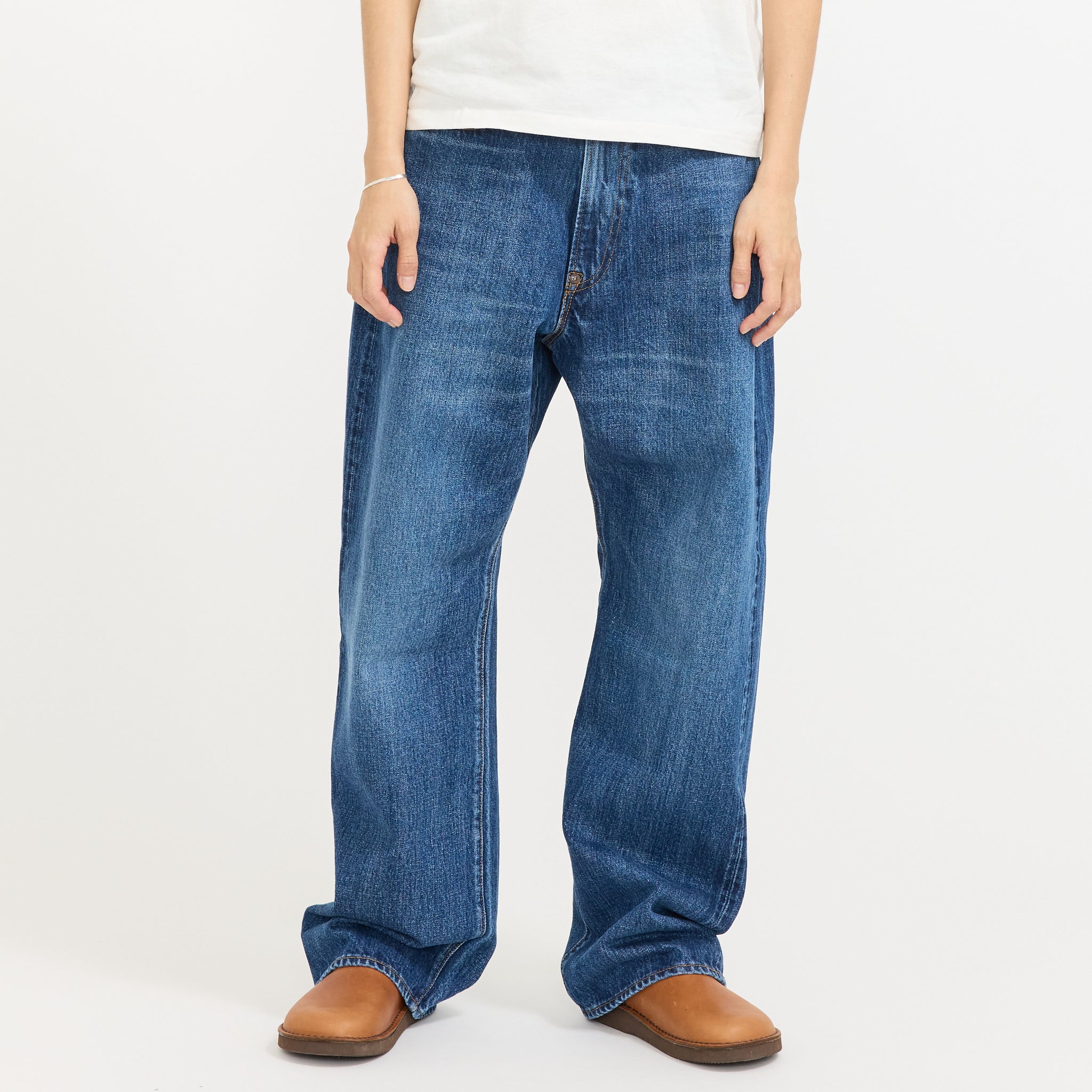 Type Wide Used Womens