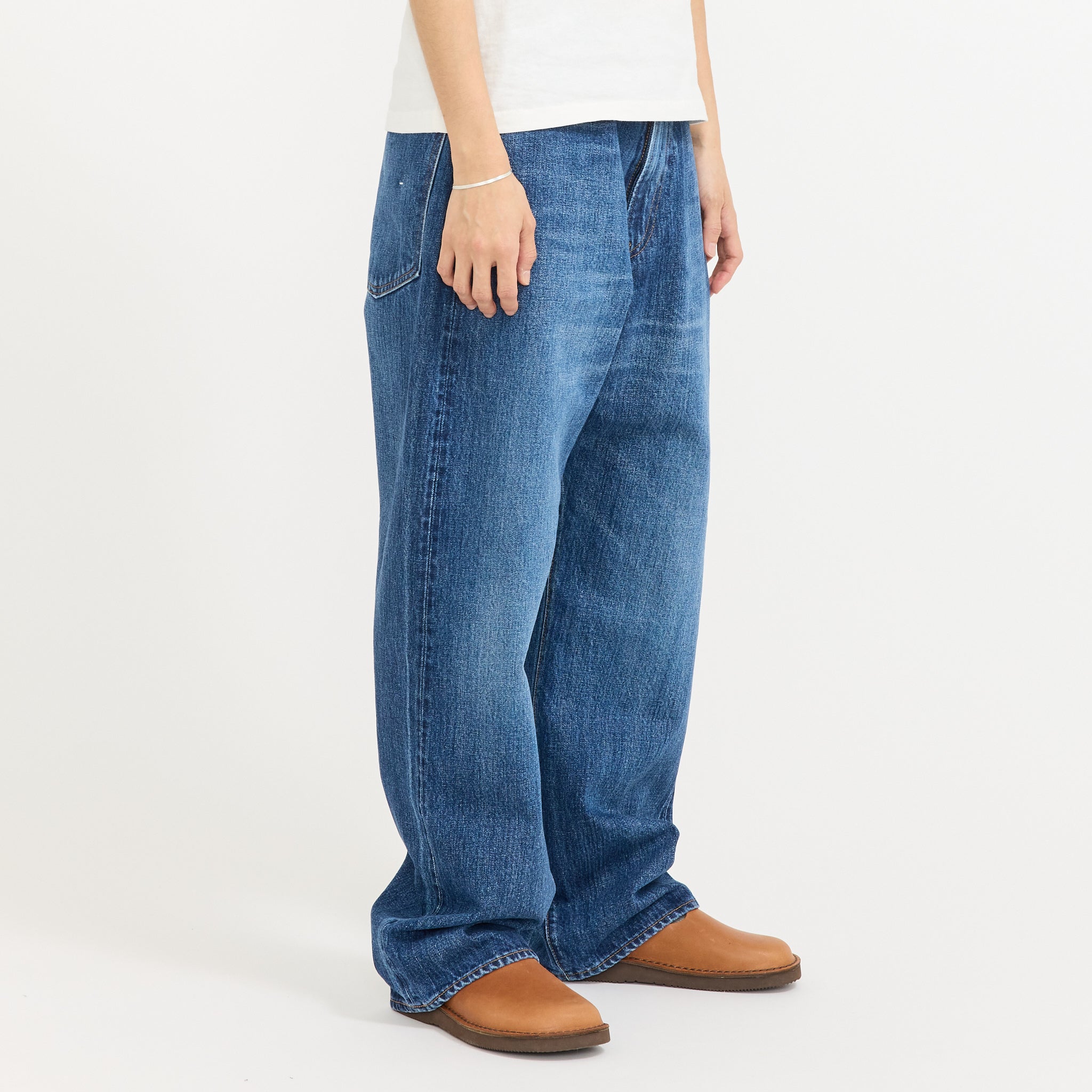 Type Wide Used Womens