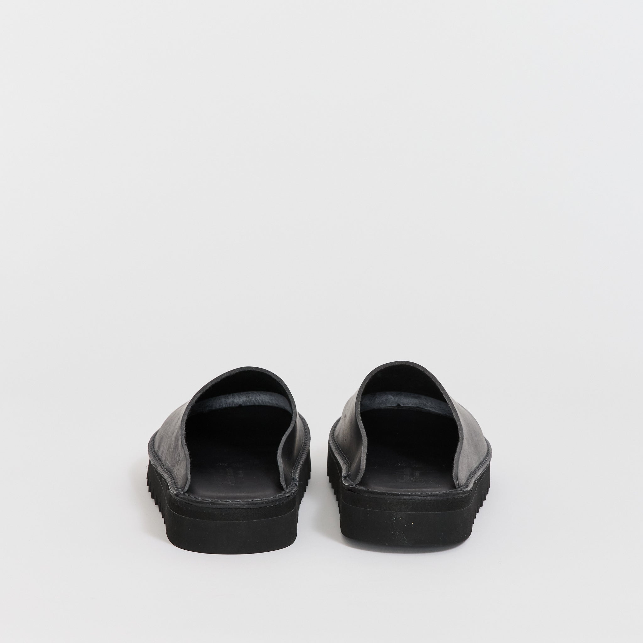 Delft Black