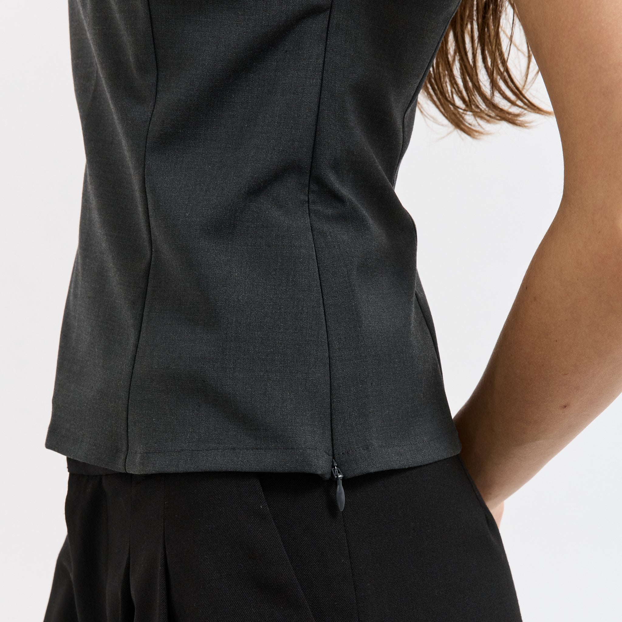 Isee Top Grey