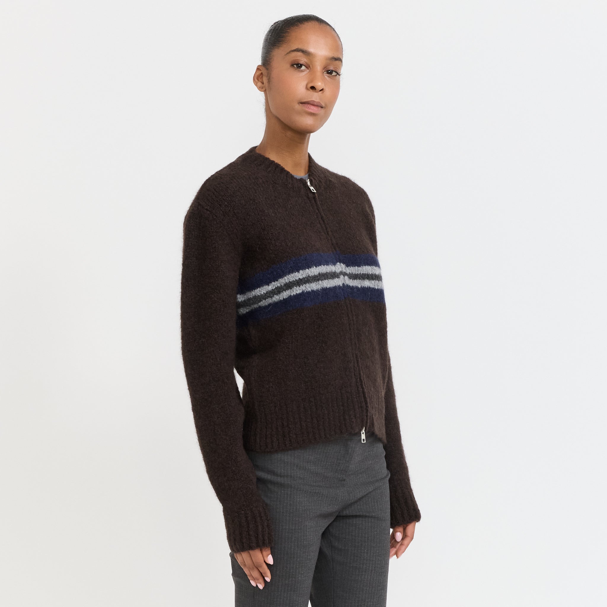 Penalti Zip Through Brown