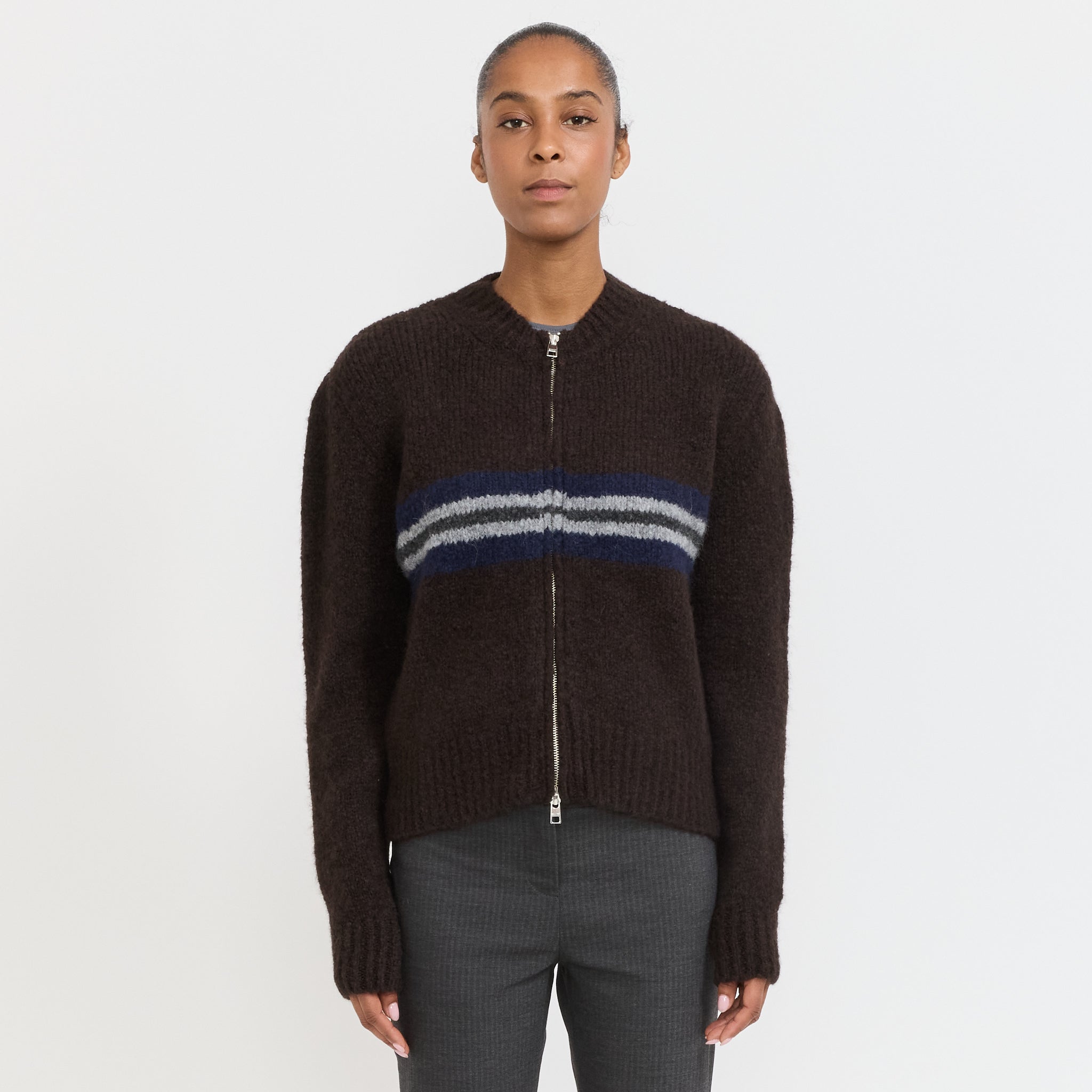 Penalti Zip Through Brown