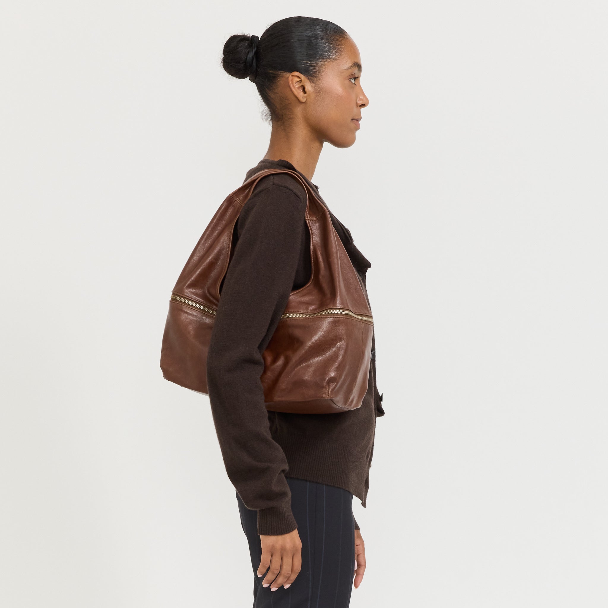 Riba Zip Bag Brown | Maplestore