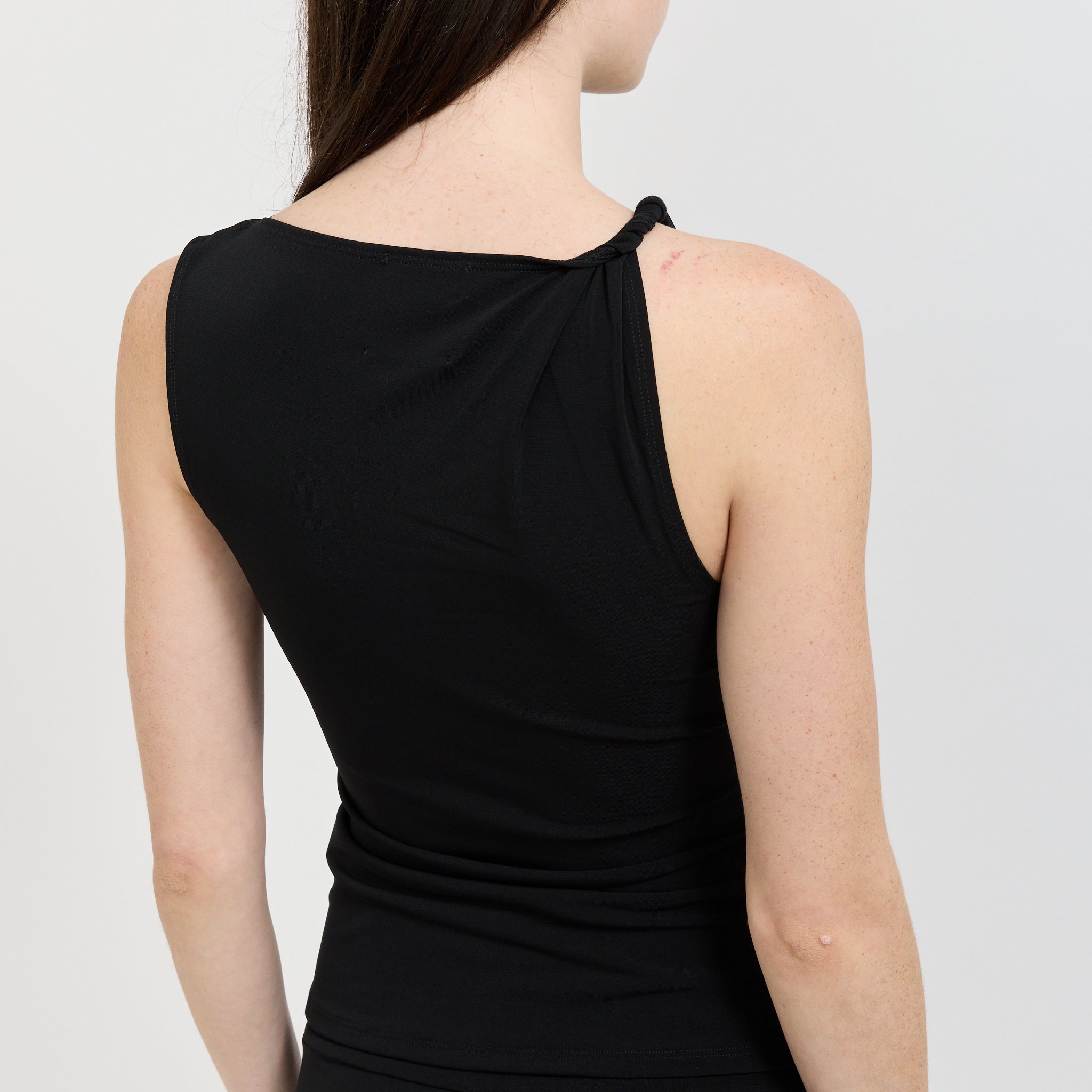 Elemental Twist Singlet Black