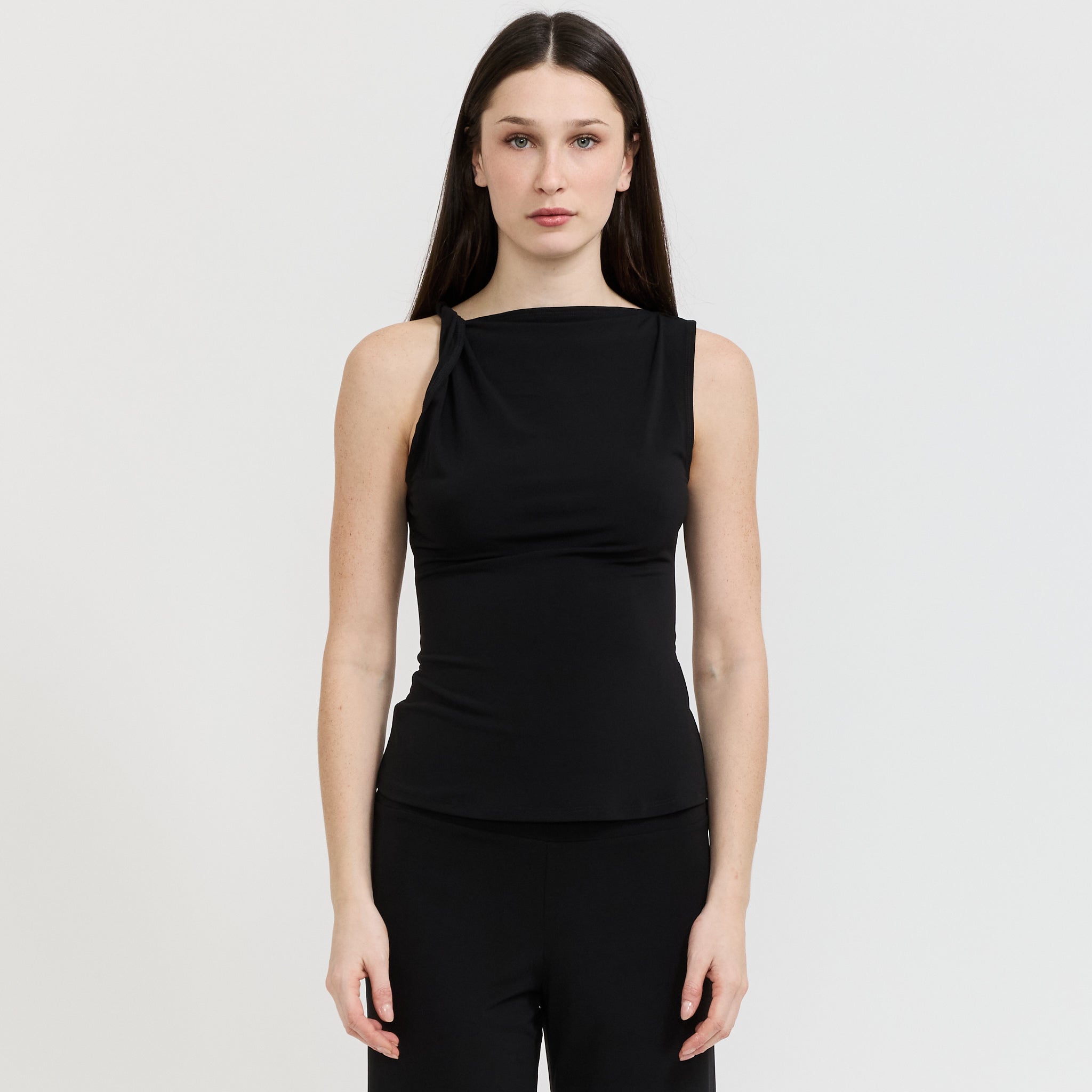 Elemental Twist Singlet Black
