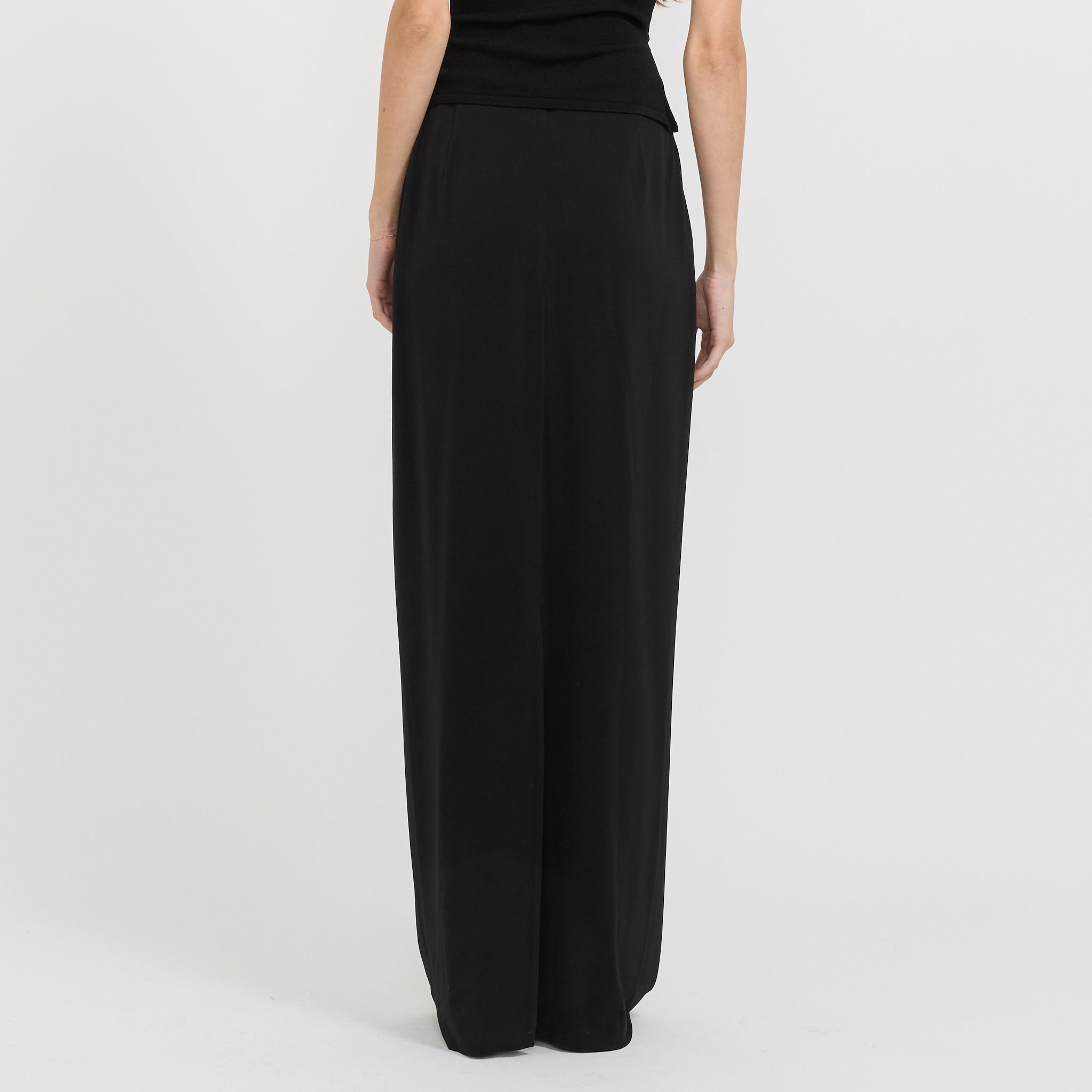 Paris Georgia | Everyday Skirt Black | Maplestore