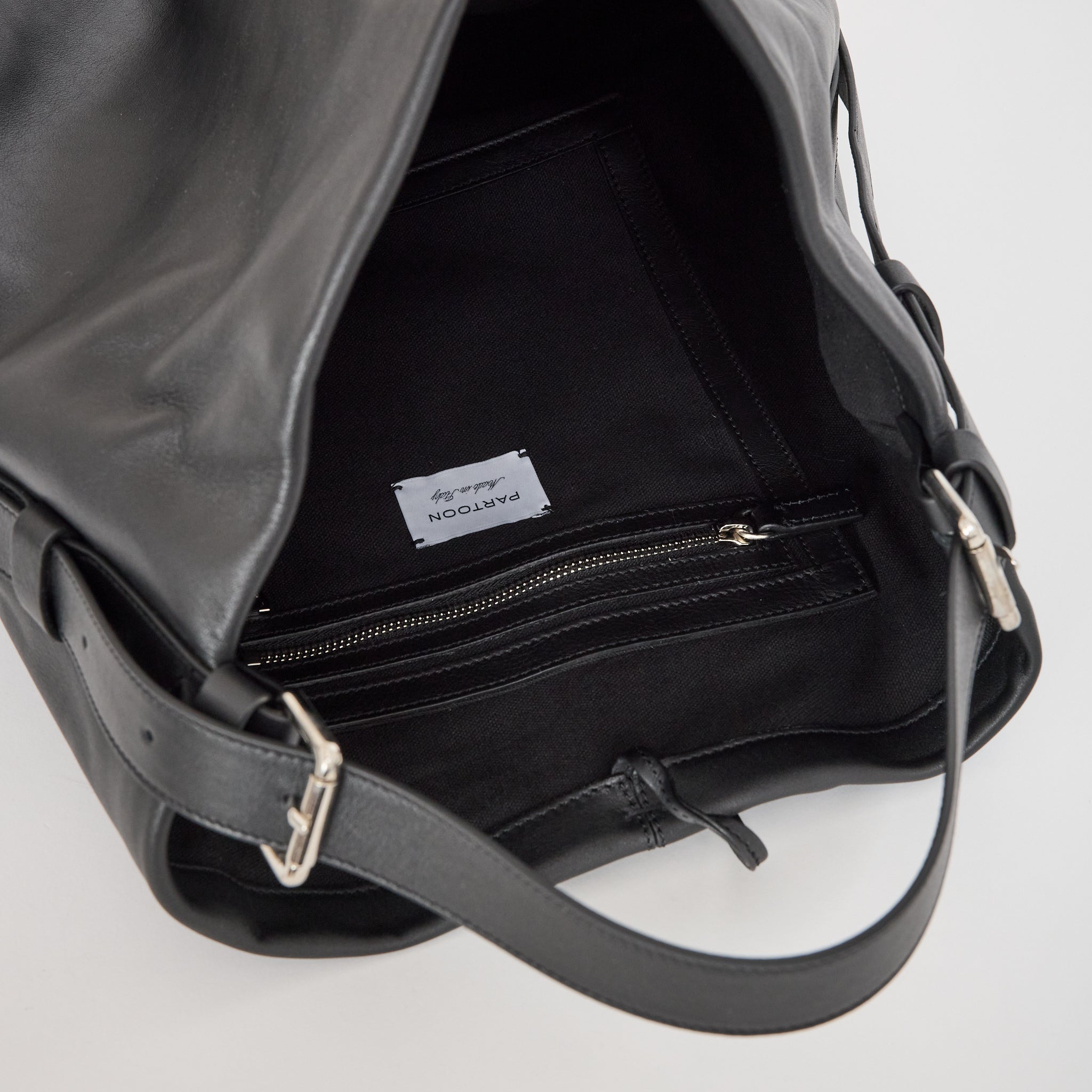 PARTOON | Remi Bag Black | Maplestore