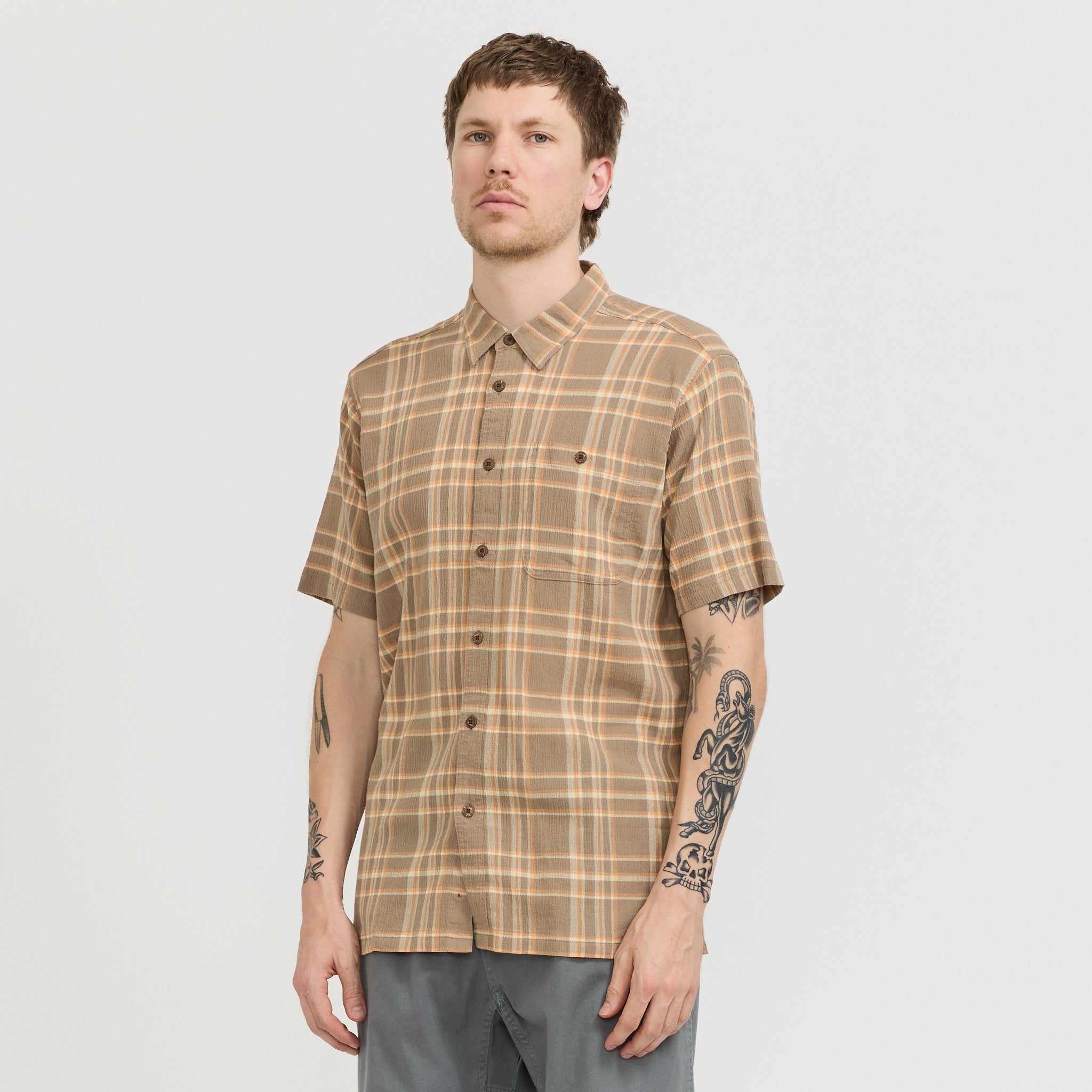 Patagonia | A/C Shirt Bloom: Seabird Grey | Maplestore