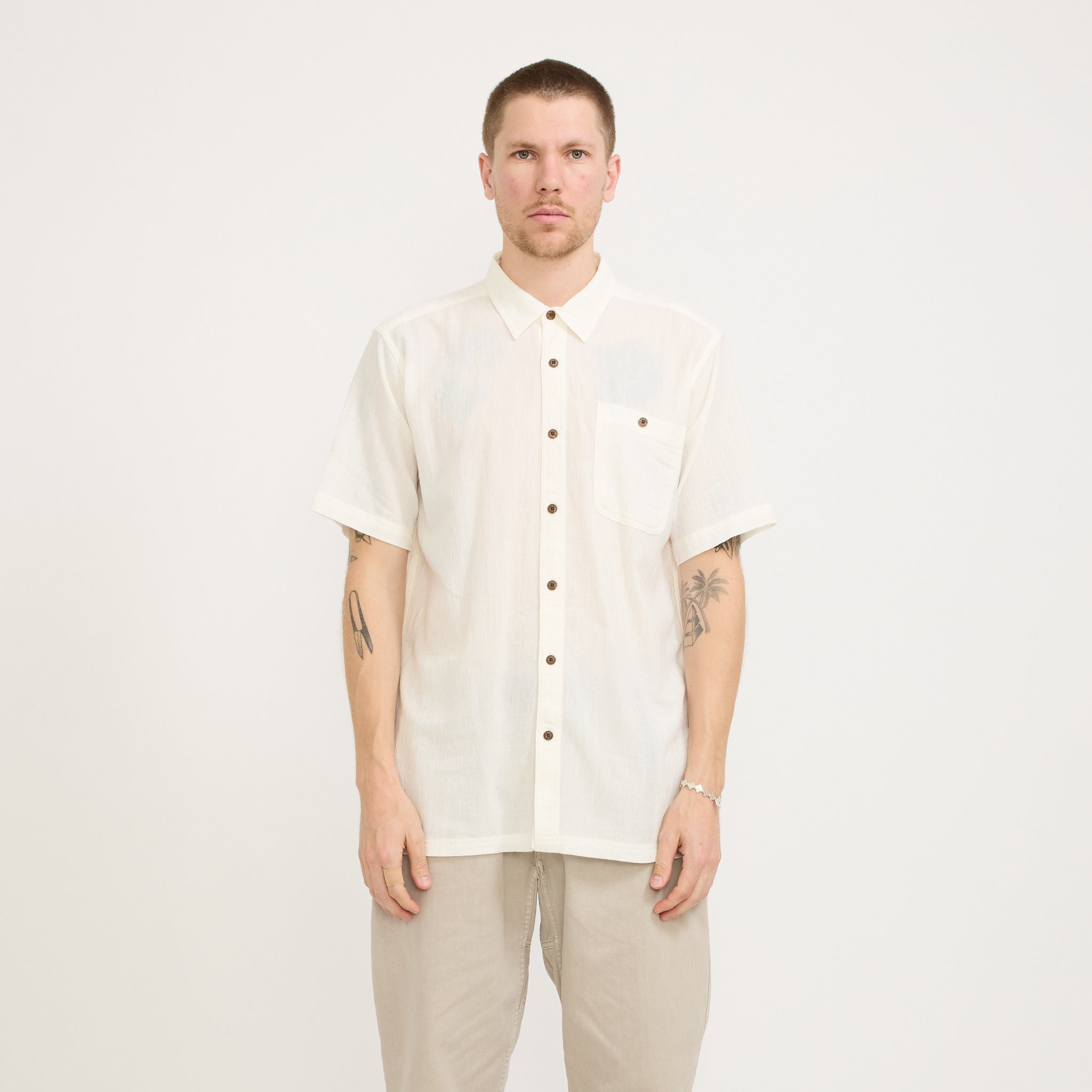 Patagonia | A/C Shirt White | Maplestore