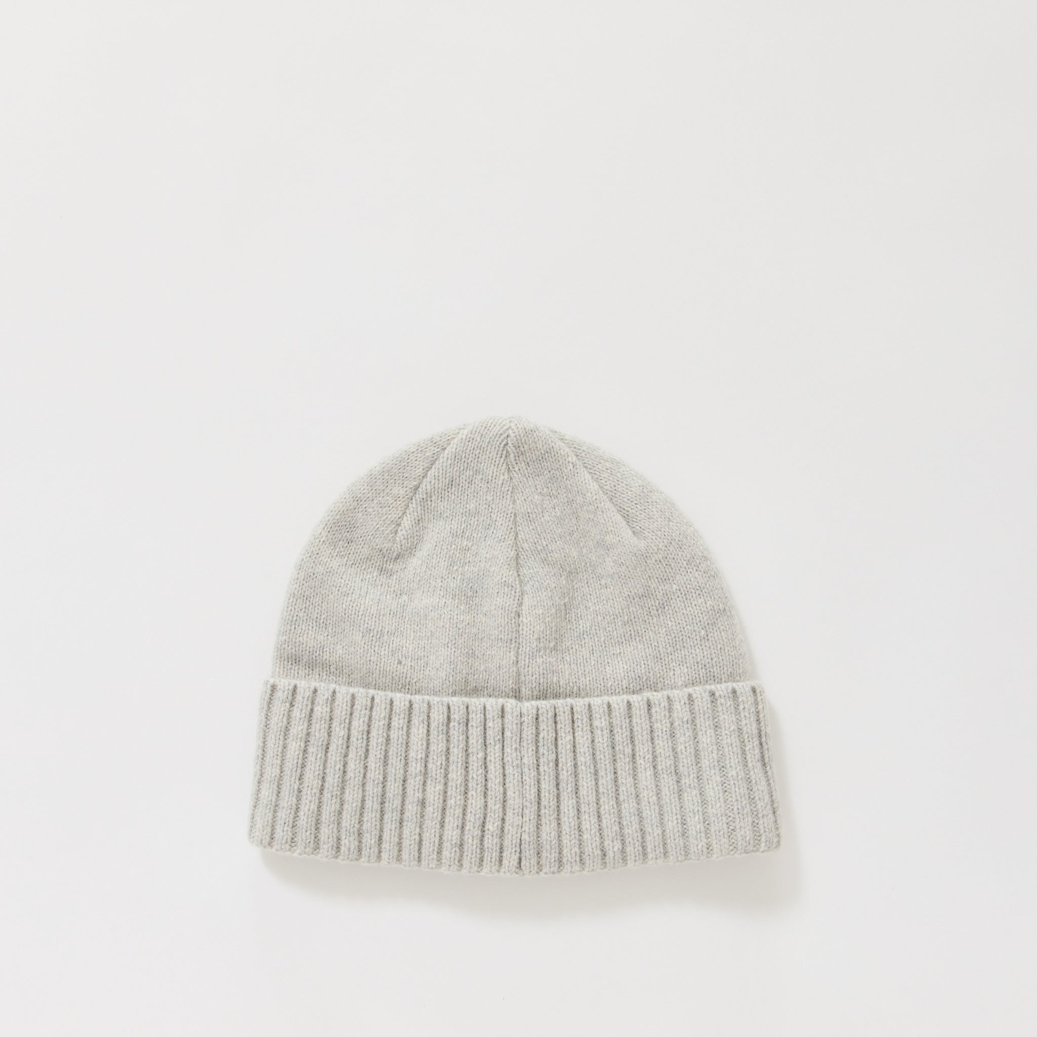 Patagonia | Brodeo Beanie OG Legacy Label: Crisp Grey | Maplestore