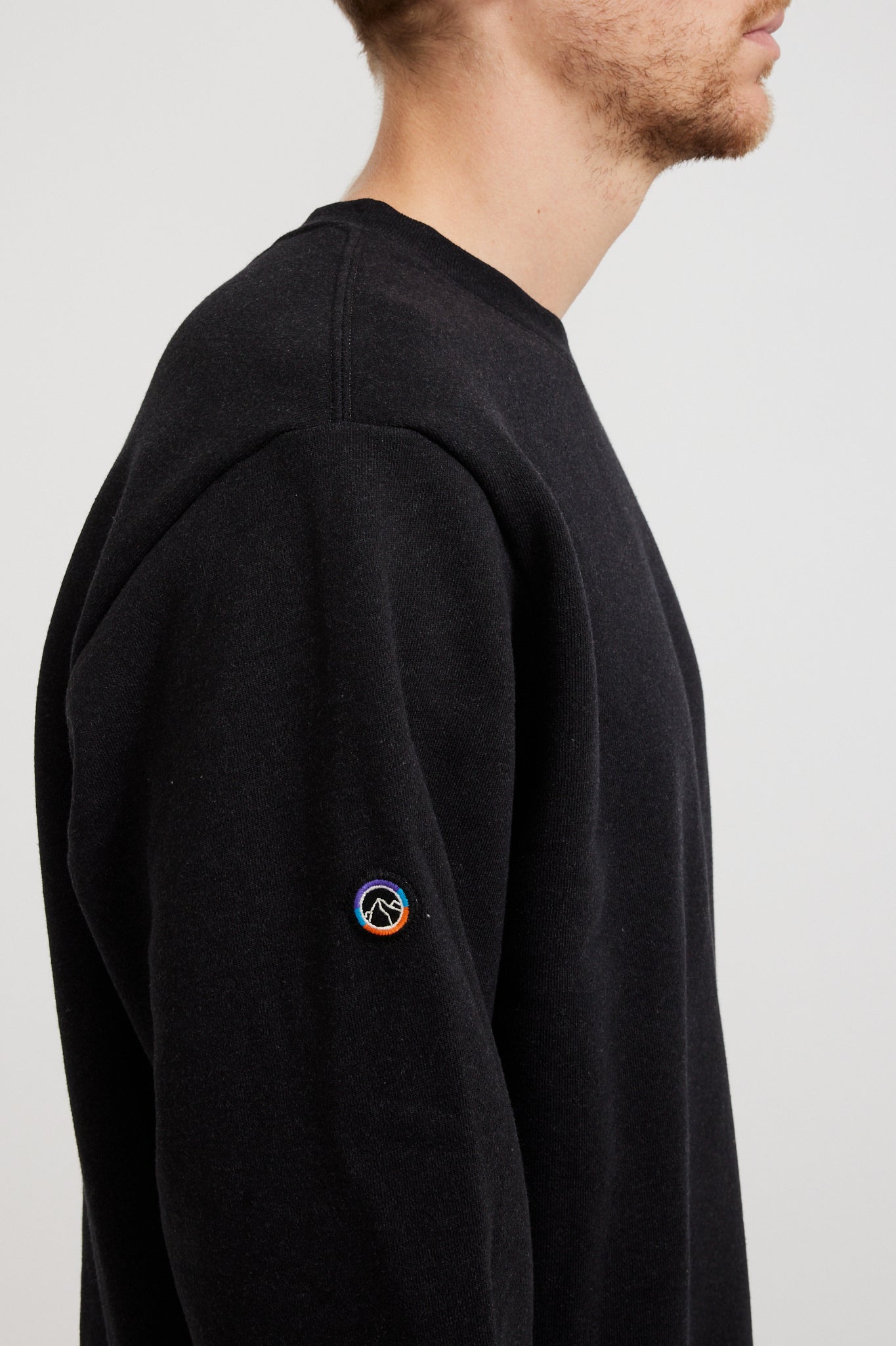 Fitz Roy Icon Uprisal Crew Sweatshirt Ink Black