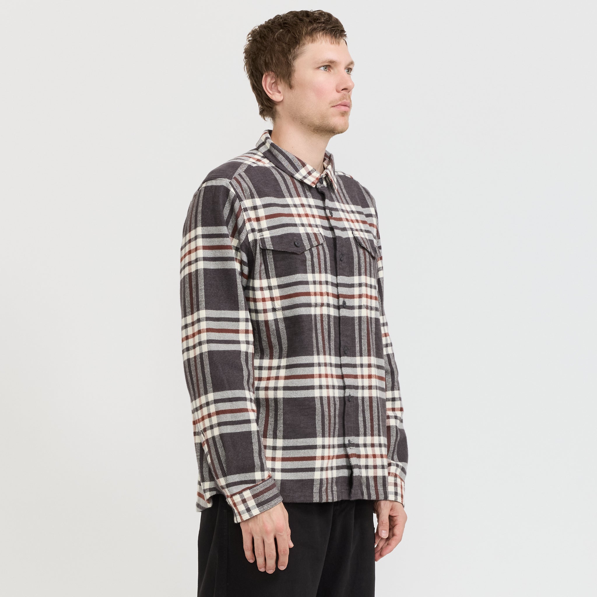Patagonia | Fjord Flannel Shirt Catch: Ink Black | Maplestore