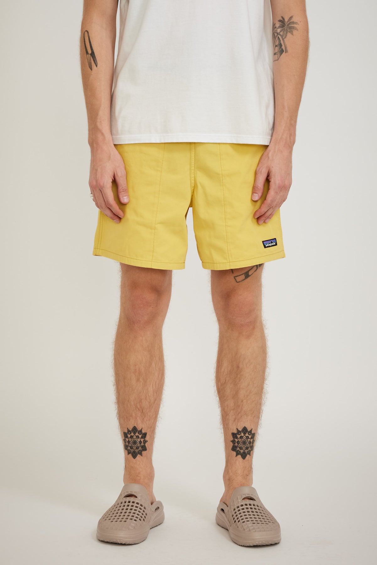 Patagonia Funhoggers Shorts Surfboard Yellow Maplestore