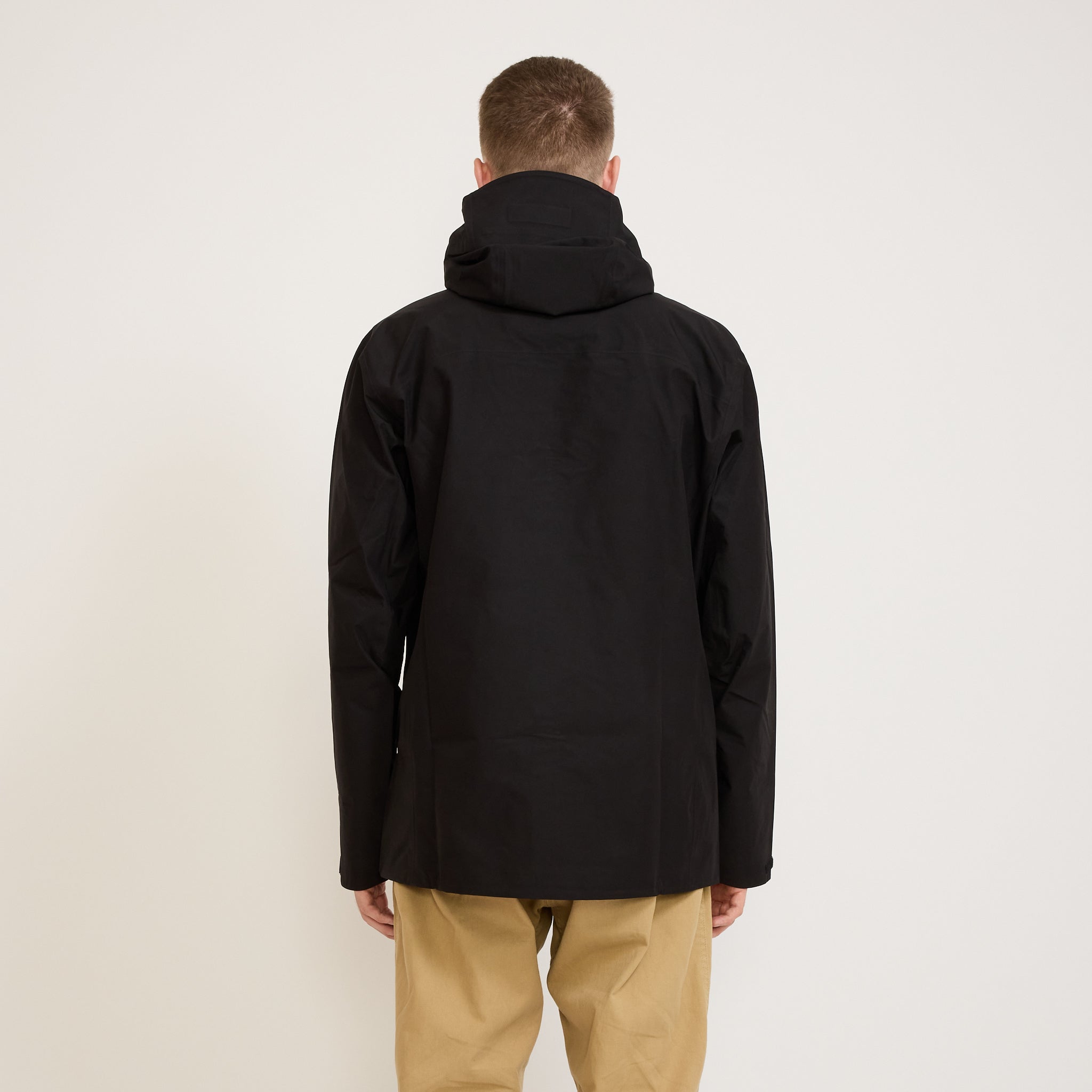 Patagonia | Triolet Jacket Black | Maplestore