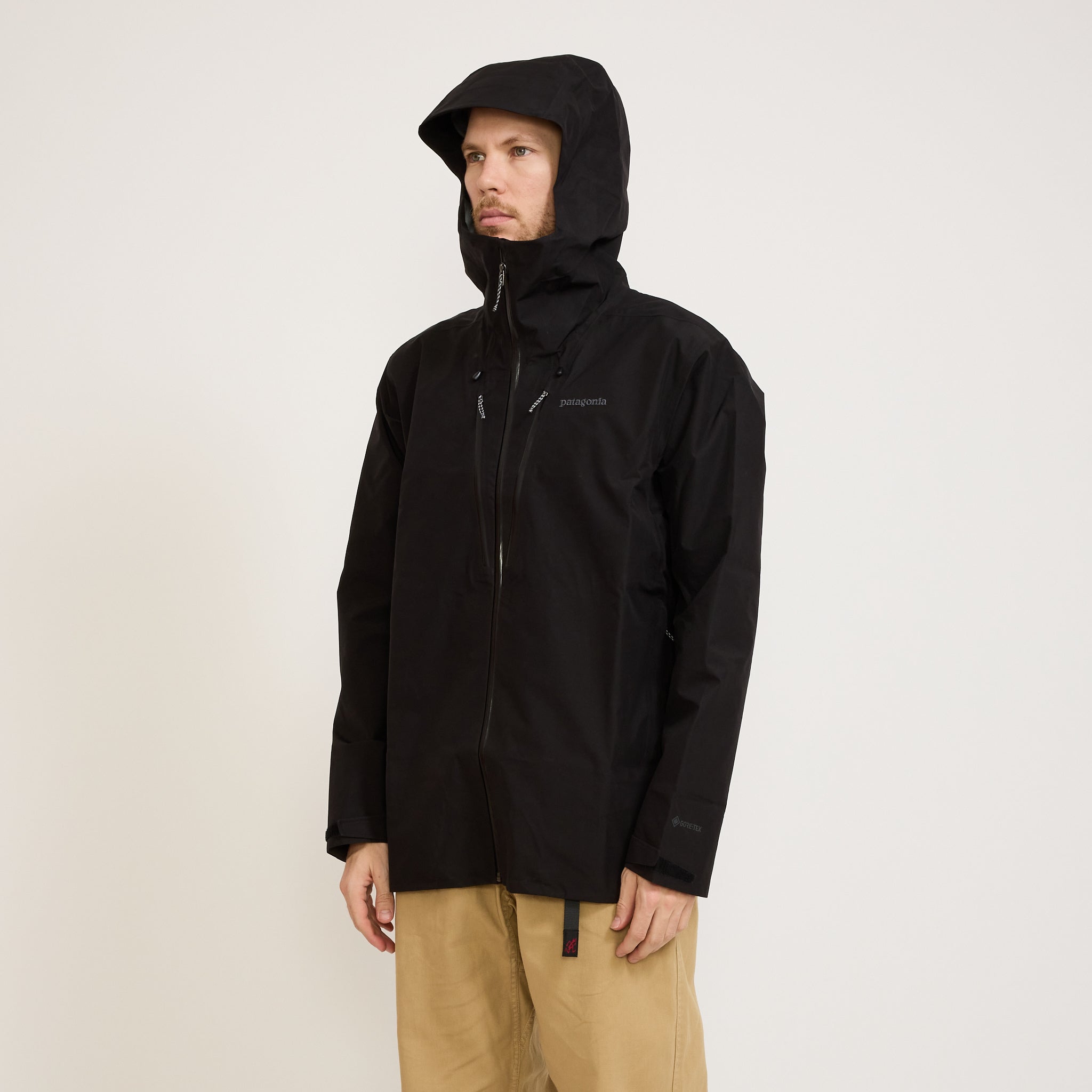 Patagonia | Triolet Jacket Black | Maplestore
