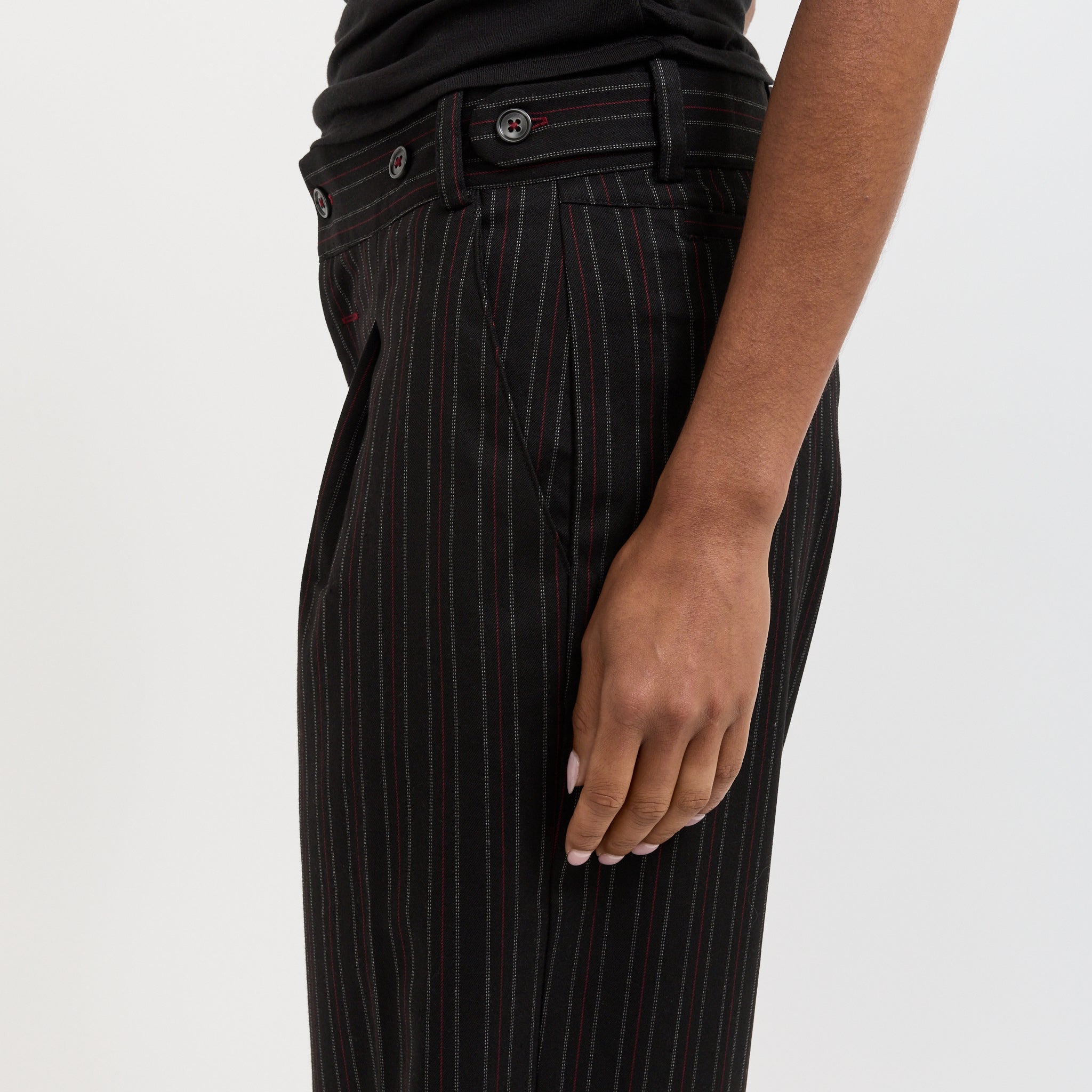 Peachy Den | Lennox Trousers Heavy Lead Pinstripe | Maplestore