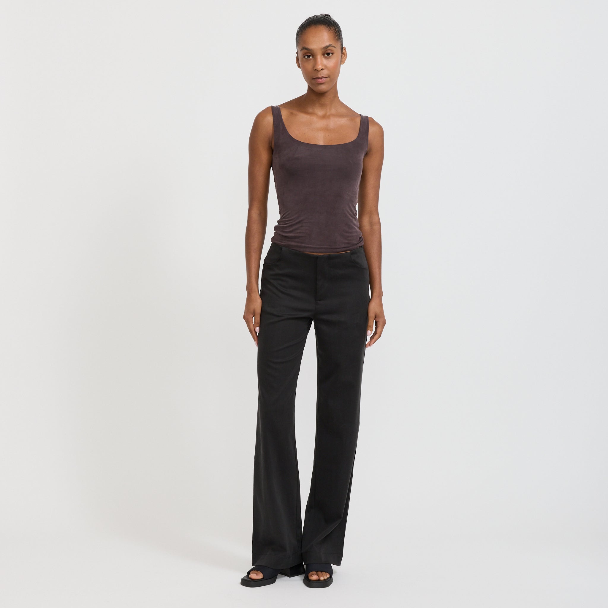 Peachy Den | Twiggy Travel Trouser Onyx | Maplestore