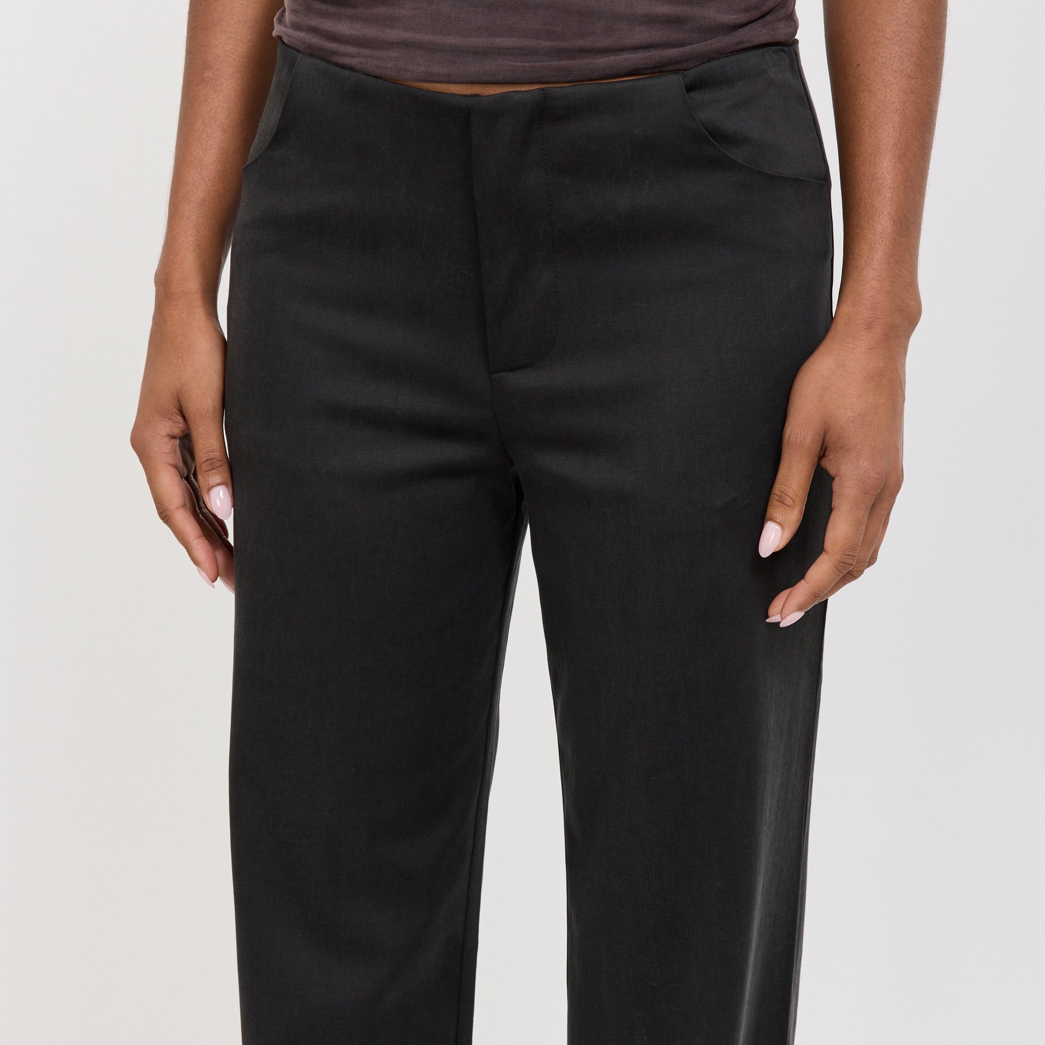 Peachy Den | Twiggy Travel Trouser Onyx | Maplestore
