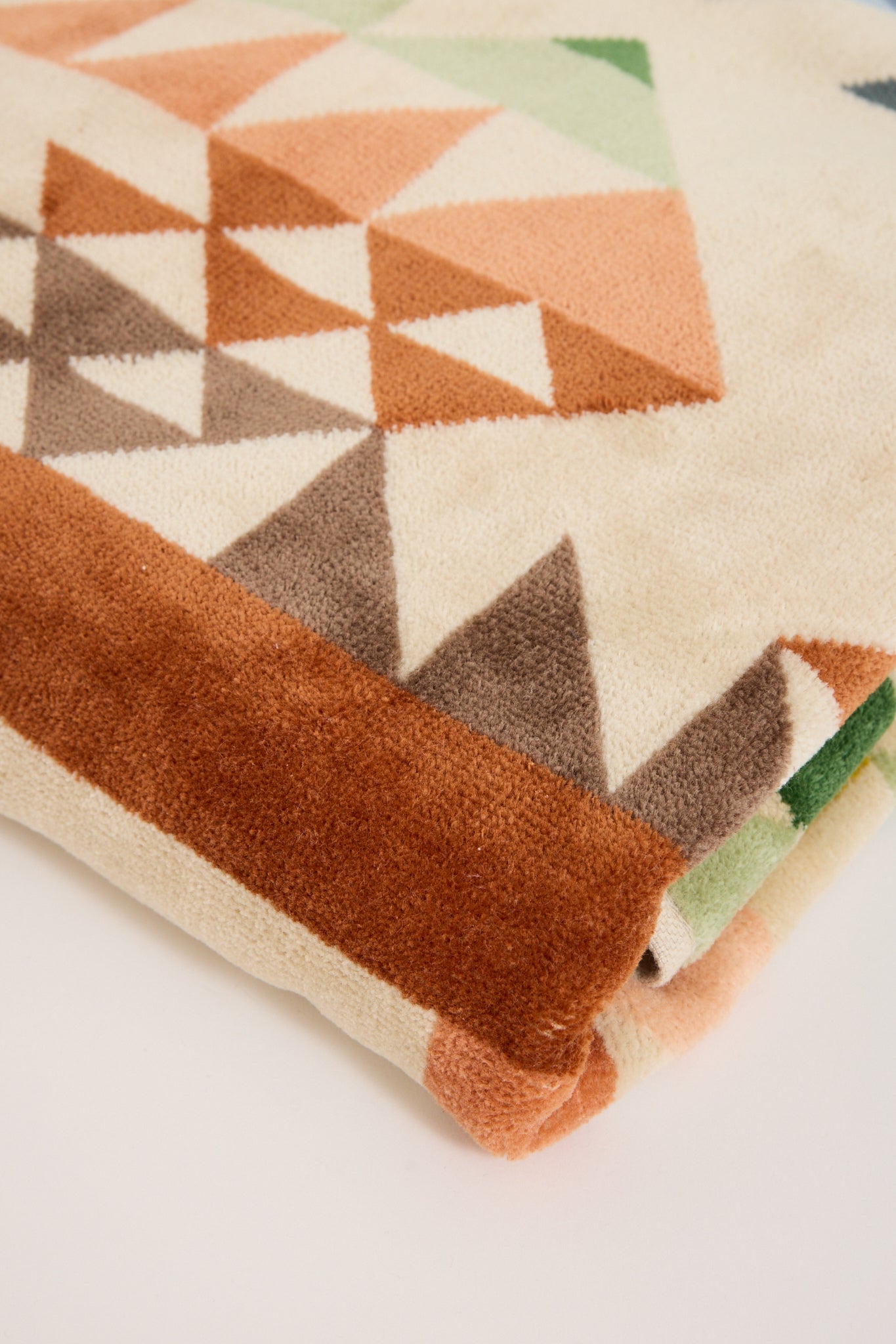 Pendleton Oversized Jacquard Spa Towel Opal Springs Maplestore