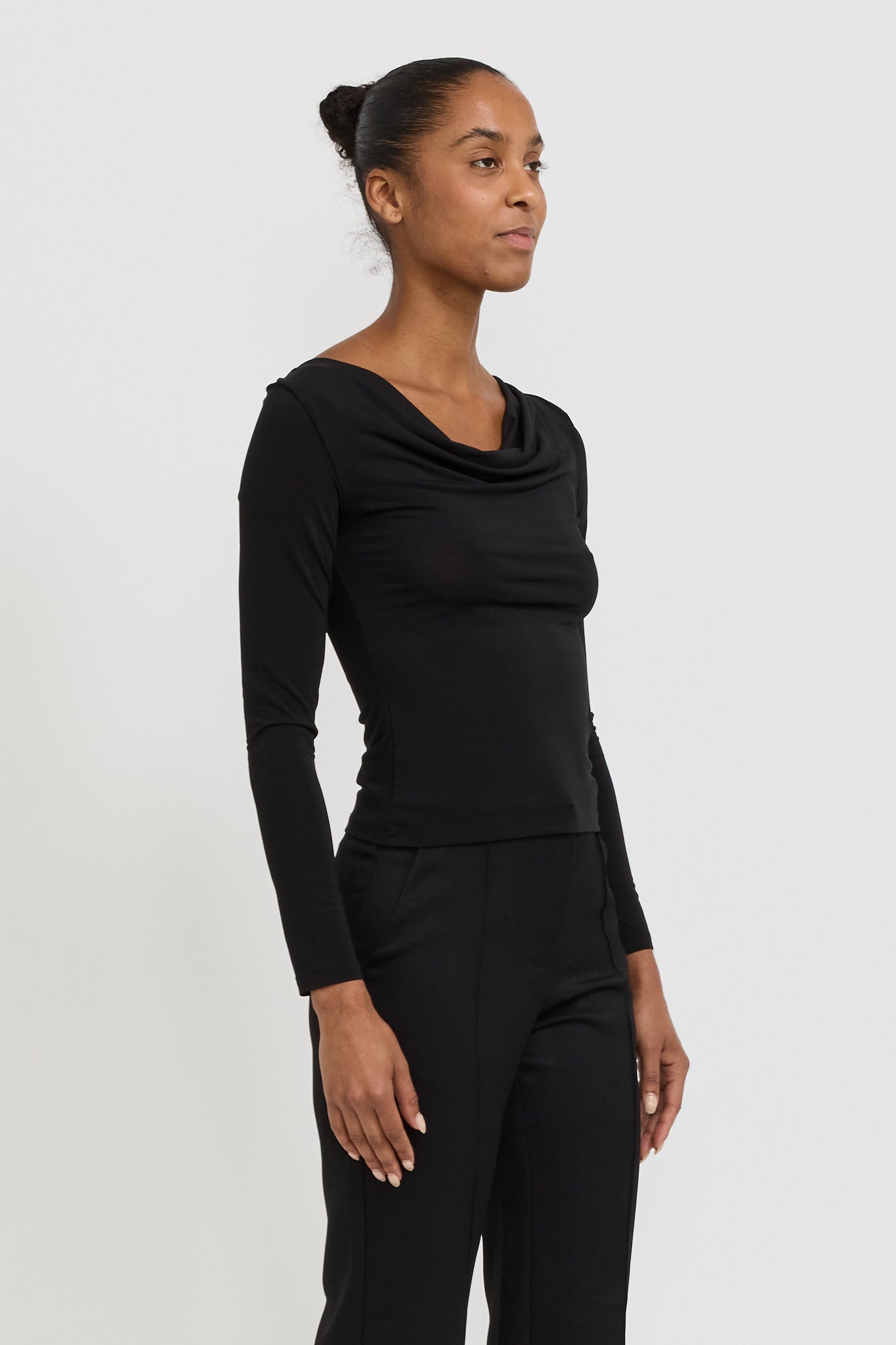 Permanent Vacation | Debut Top Black | Maplestore