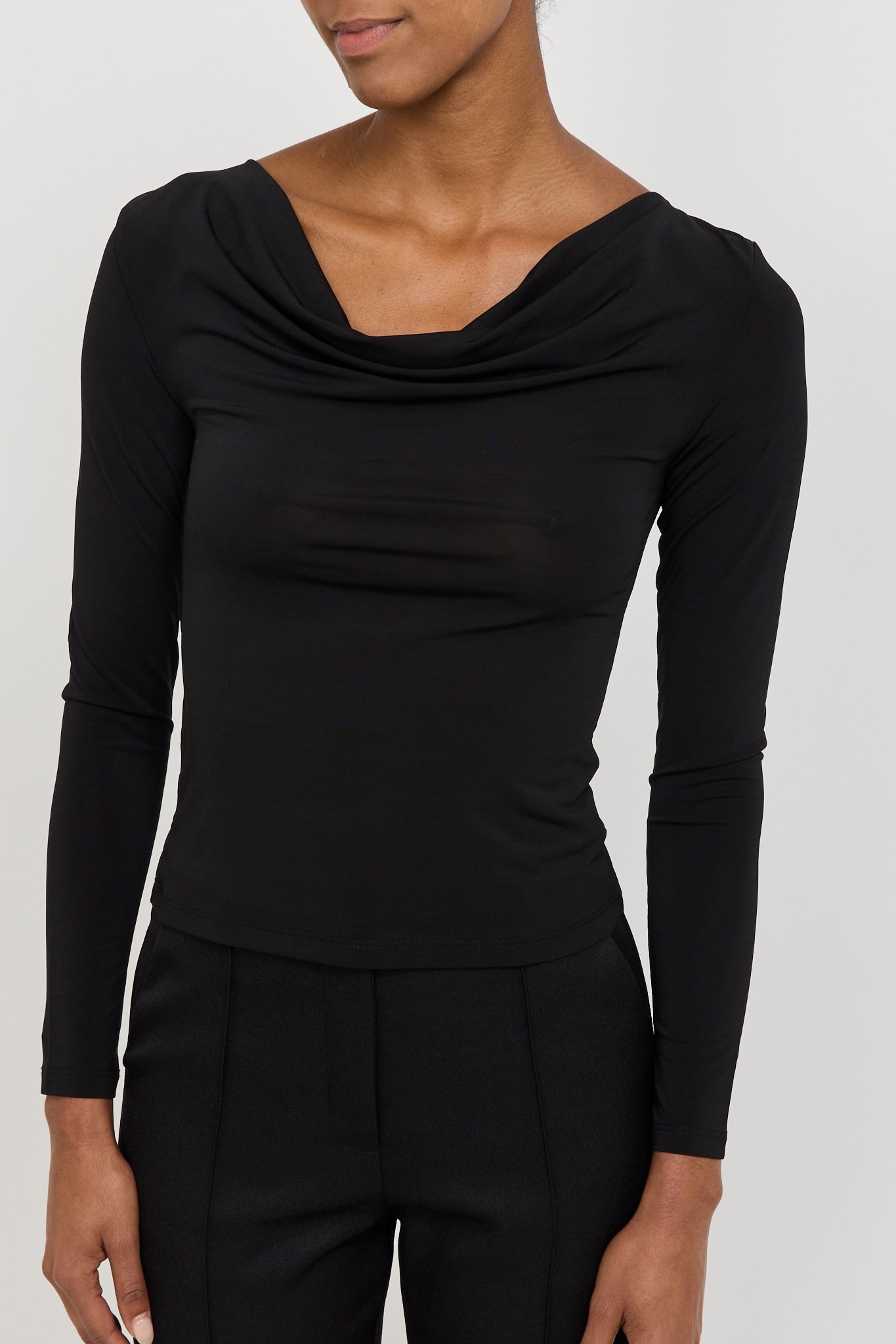 Permanent Vacation | Debut Top Black | Maplestore