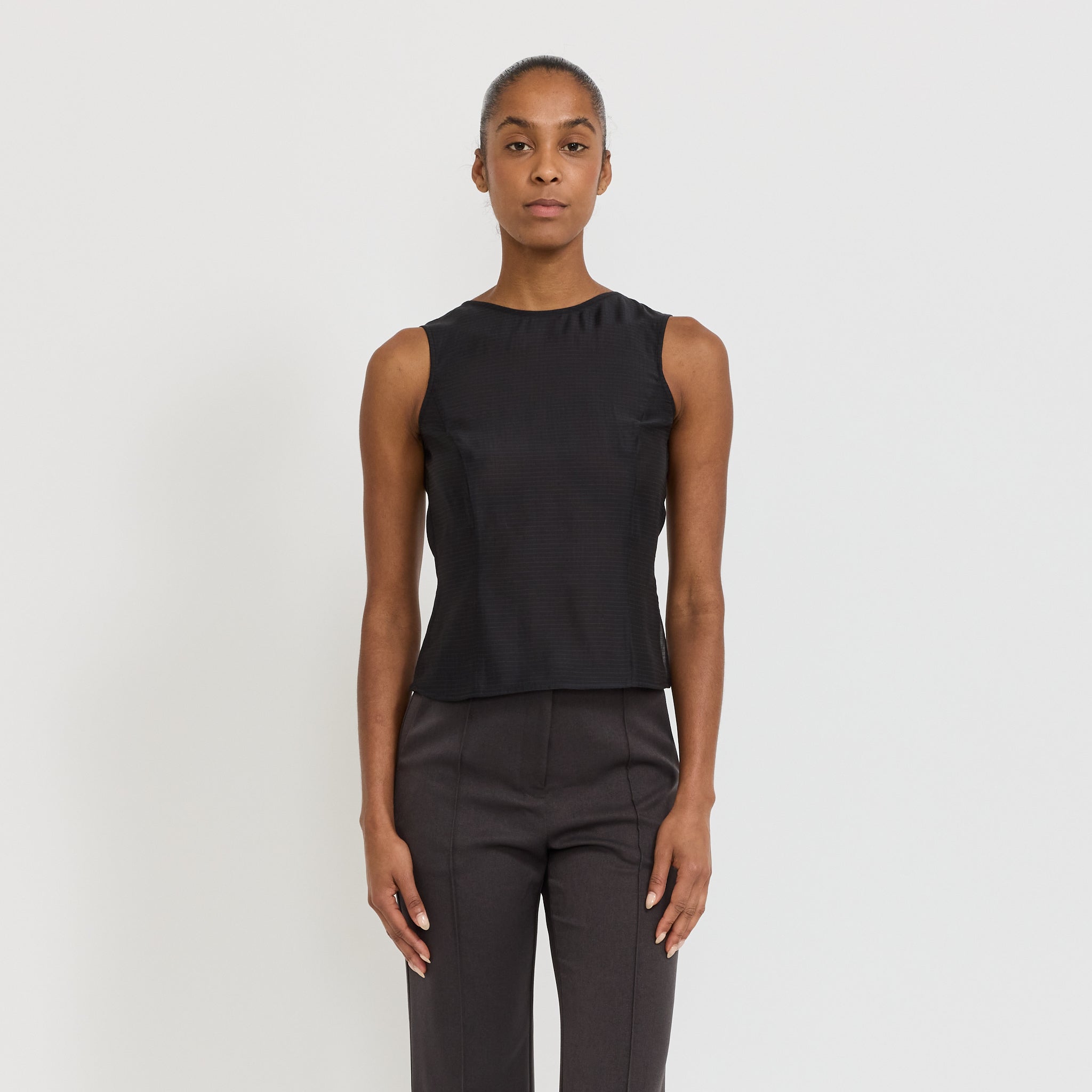 Dimension Top Black