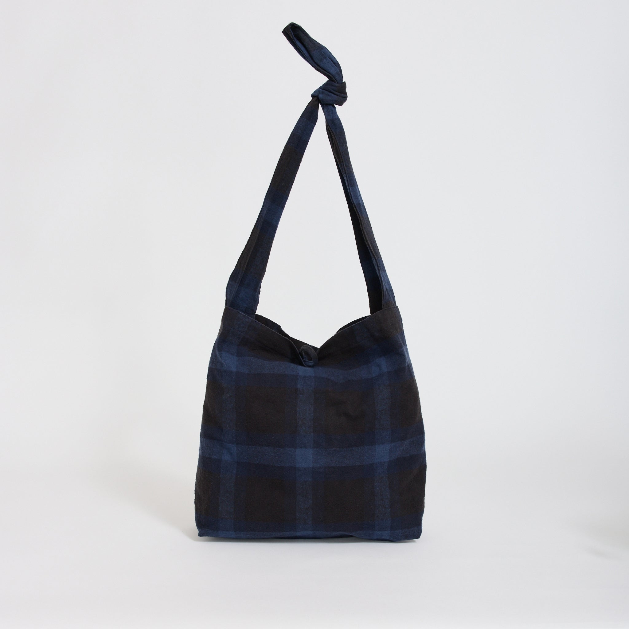 Pilgrim Surf Supply | Market Bag Navy | Maplestore