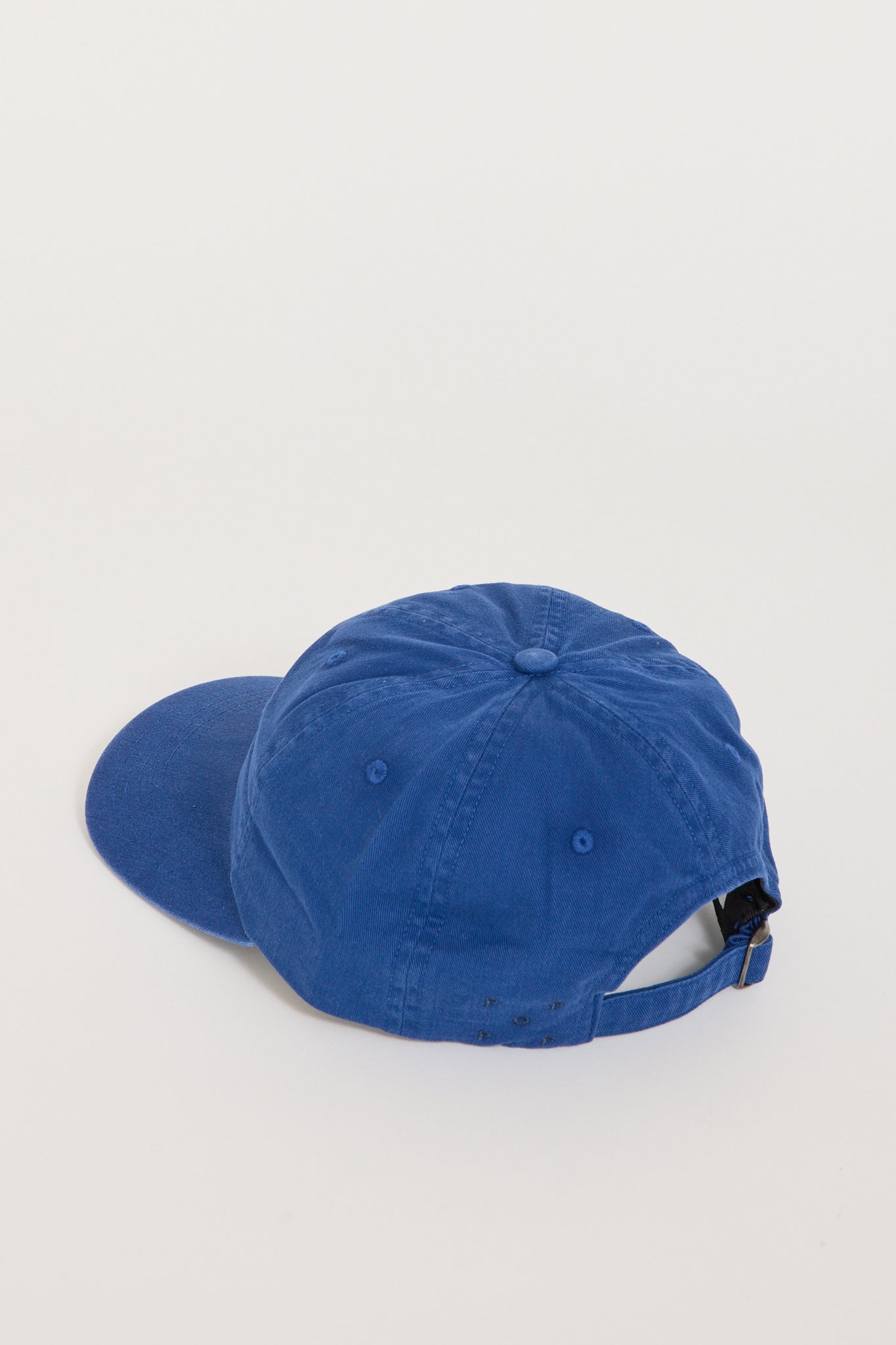 Pop Trading Company | Crest Sixpanel Hat Blue | Maplestore