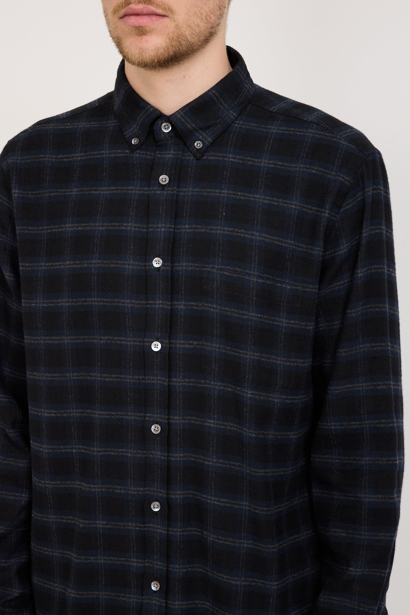 Portuguese Flannel | Cachal Shirt Black/Navy | Maplestore