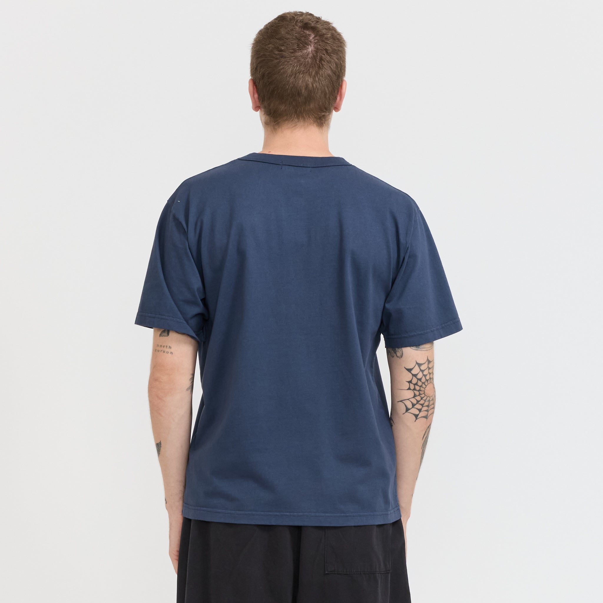 Pseushi | Boot Tee Navy | Maplestore
