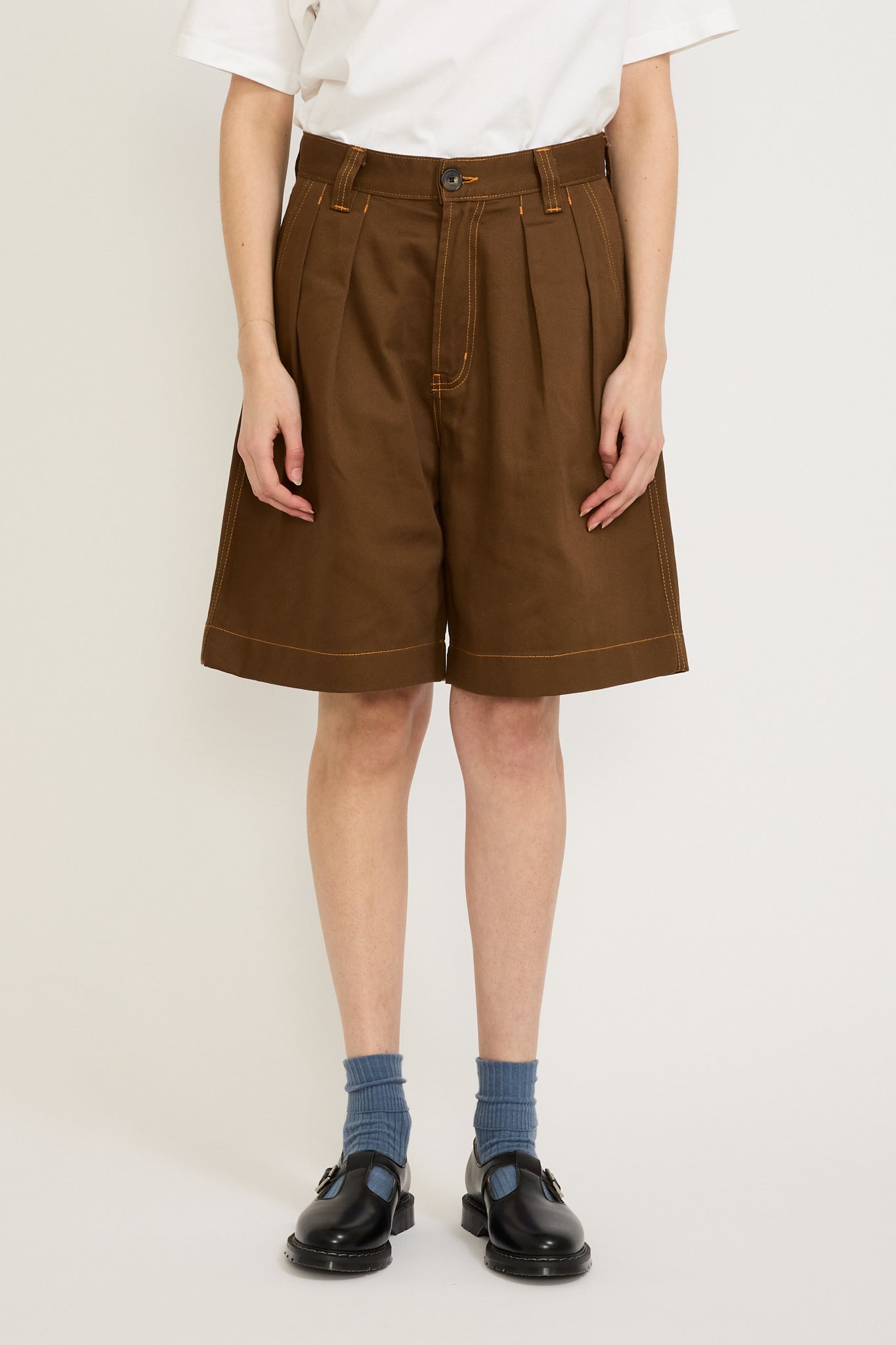 Pleated Oversized Shorts Brown/Orange Womens