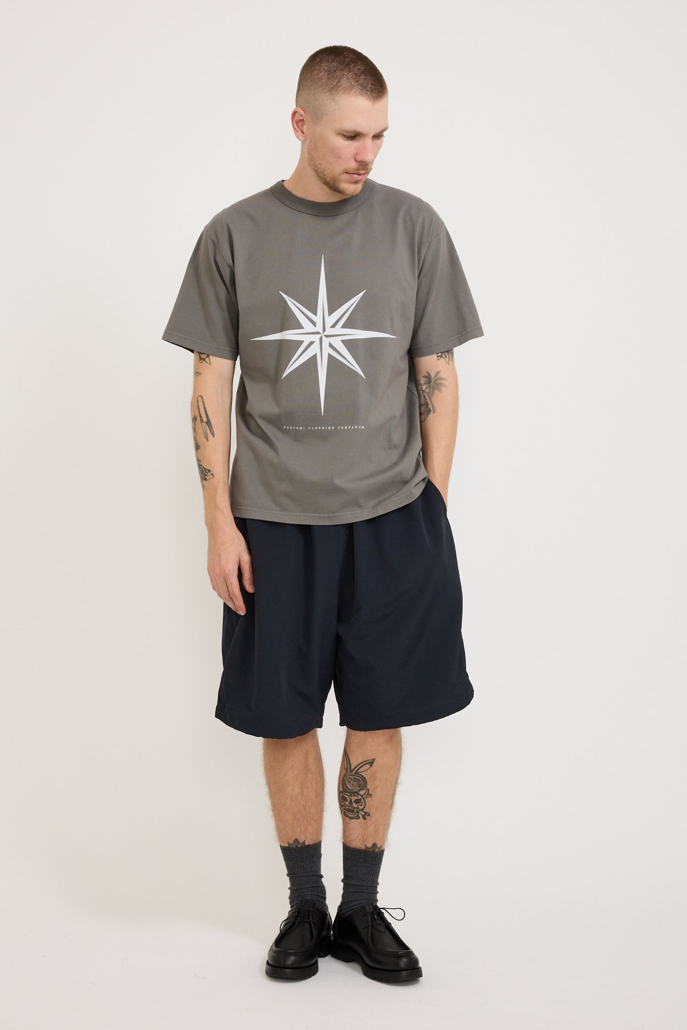 Compass Tee Grey