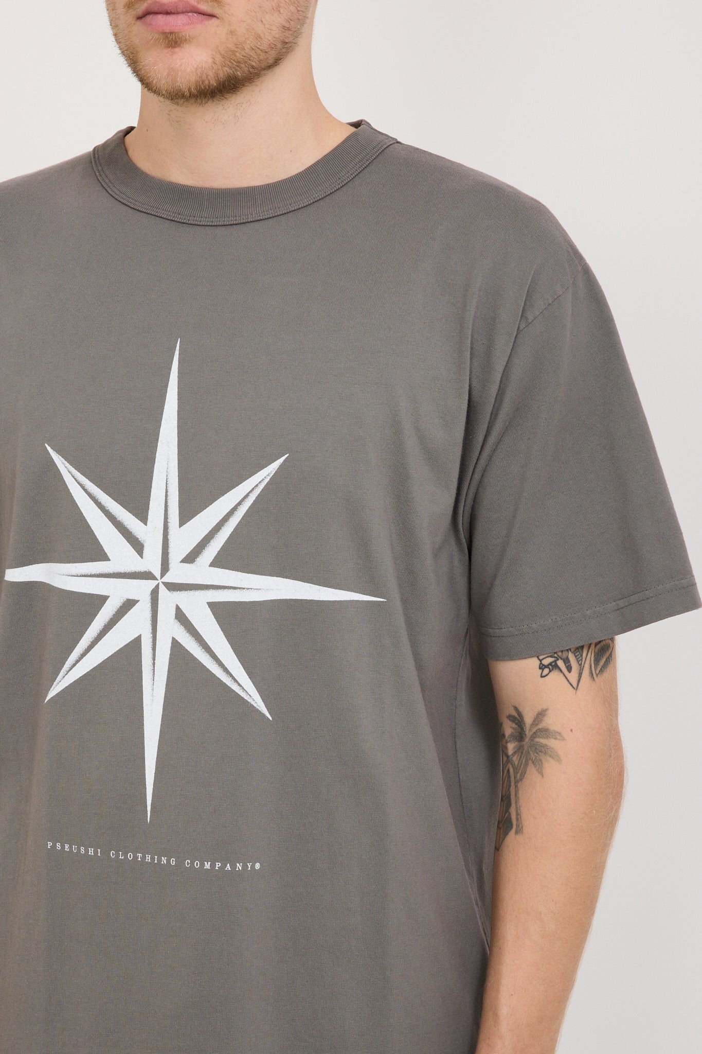 Compass Tee Grey