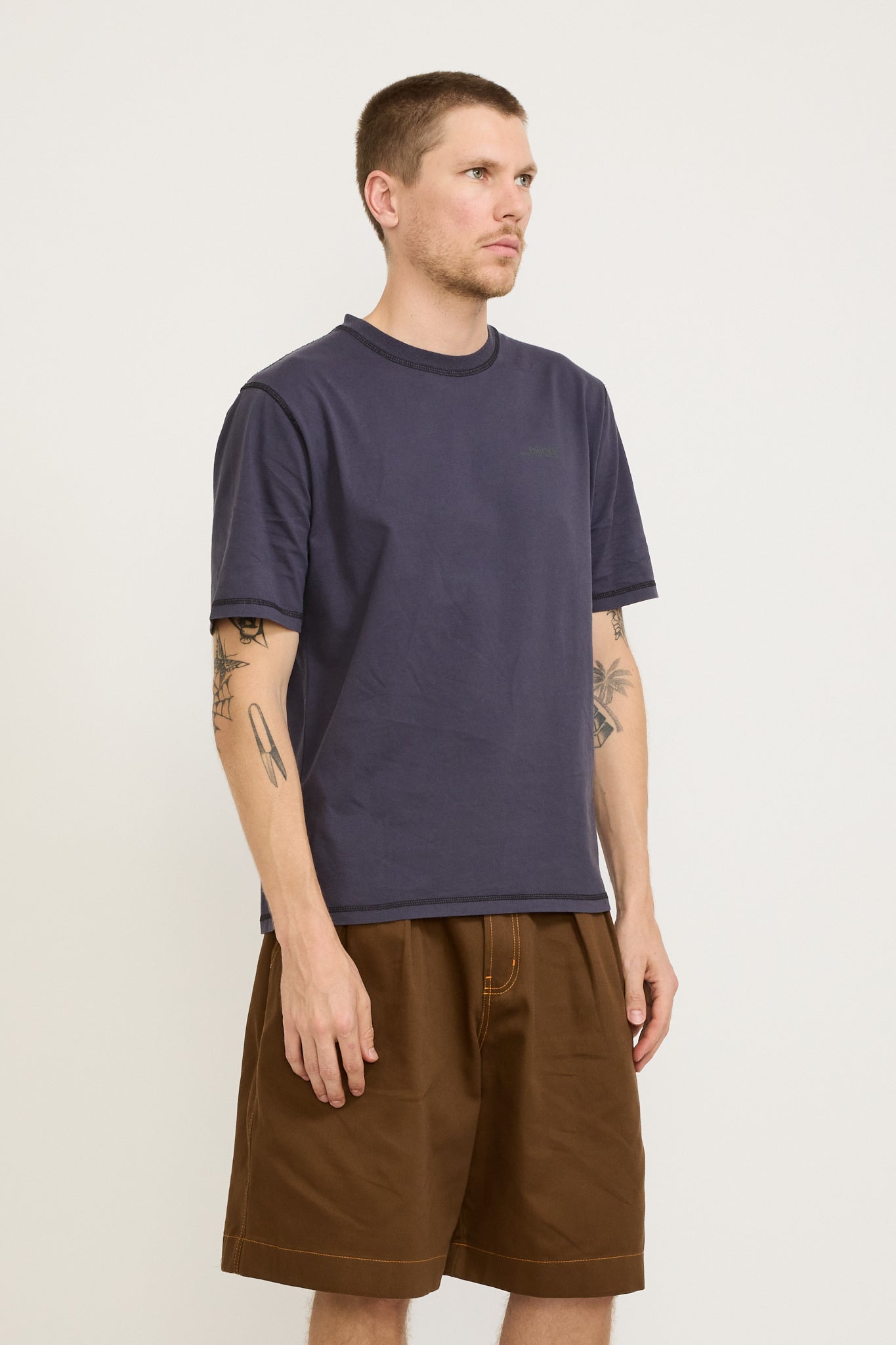 Pseushi | Contrast Stitch SS Tee Black Currant | Maplestore