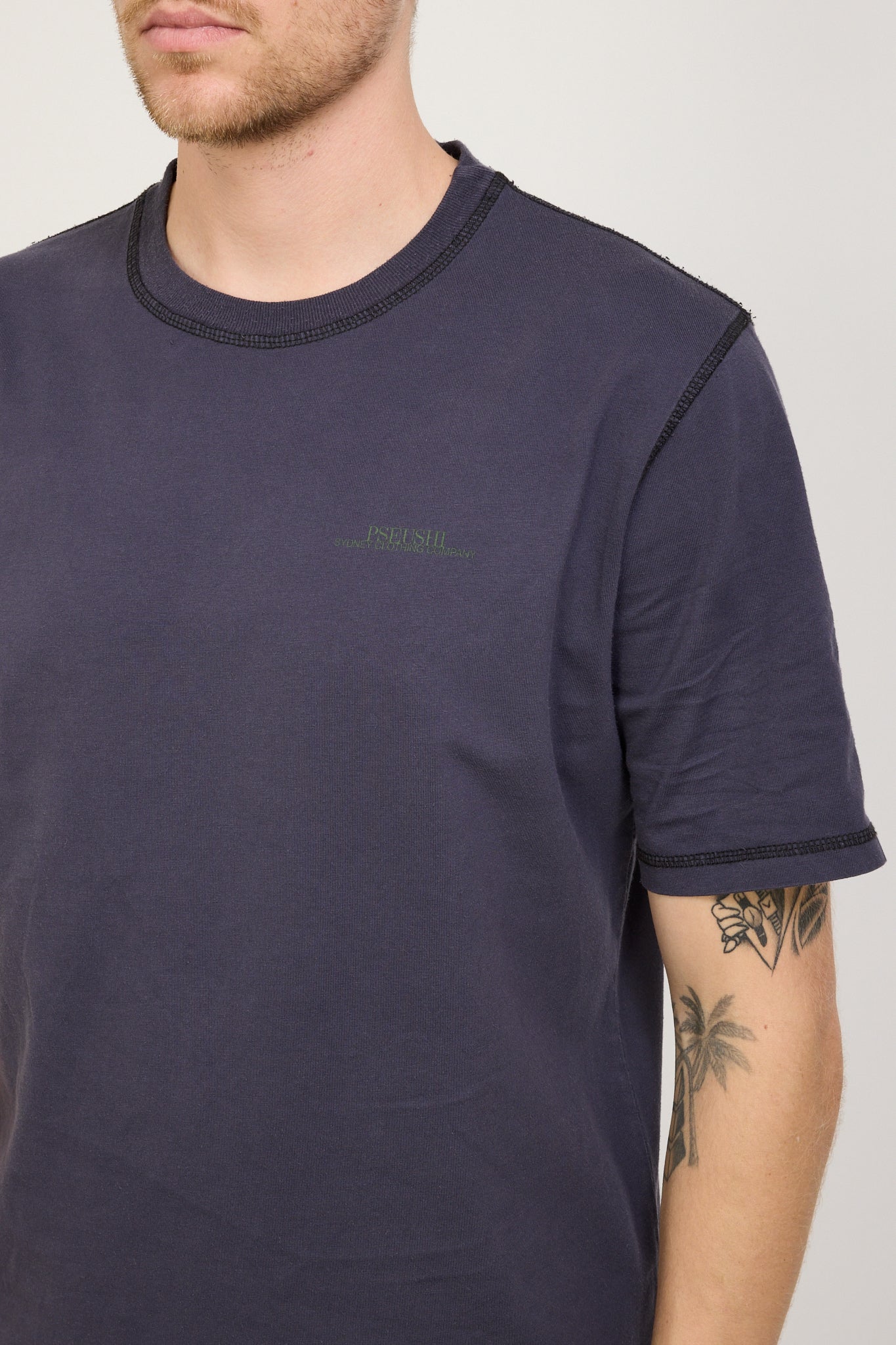 Pseushi | Contrast Stitch SS Tee Black Currant | Maplestore