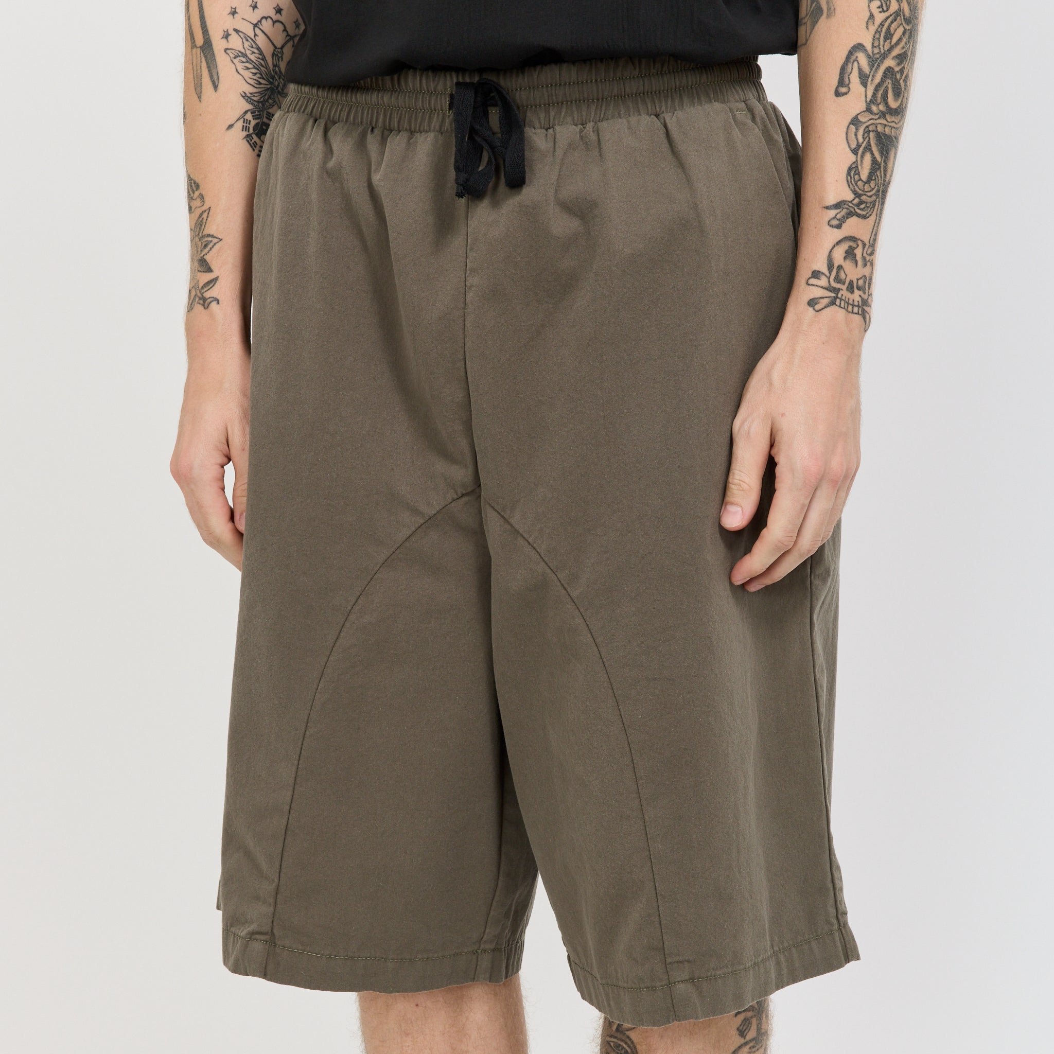 Pseushi | Elasticated Cotton Shorts Bark | Maplestore