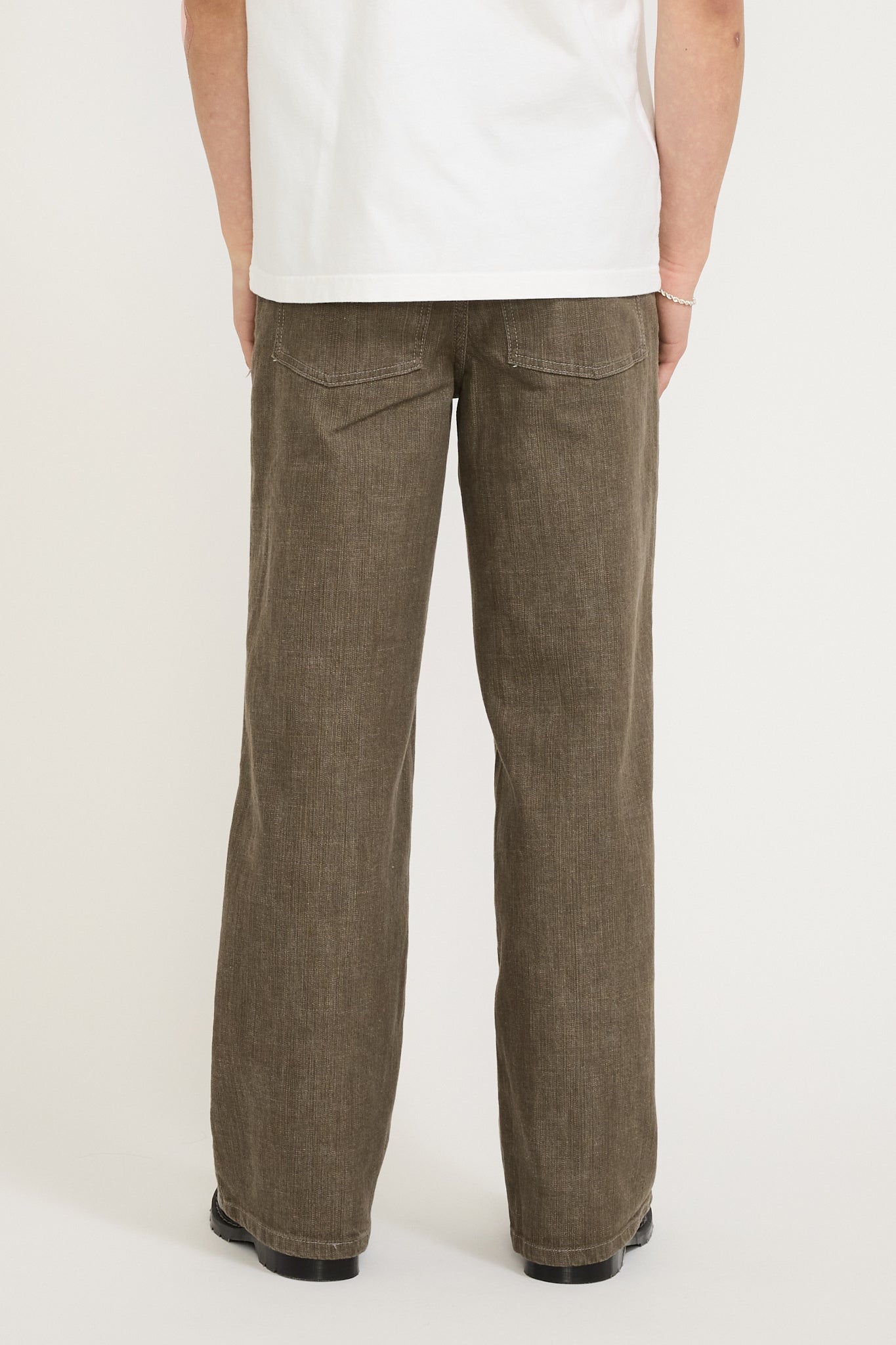 Pseushi | Loose Jeans Rinsed Truffle | Maplestore