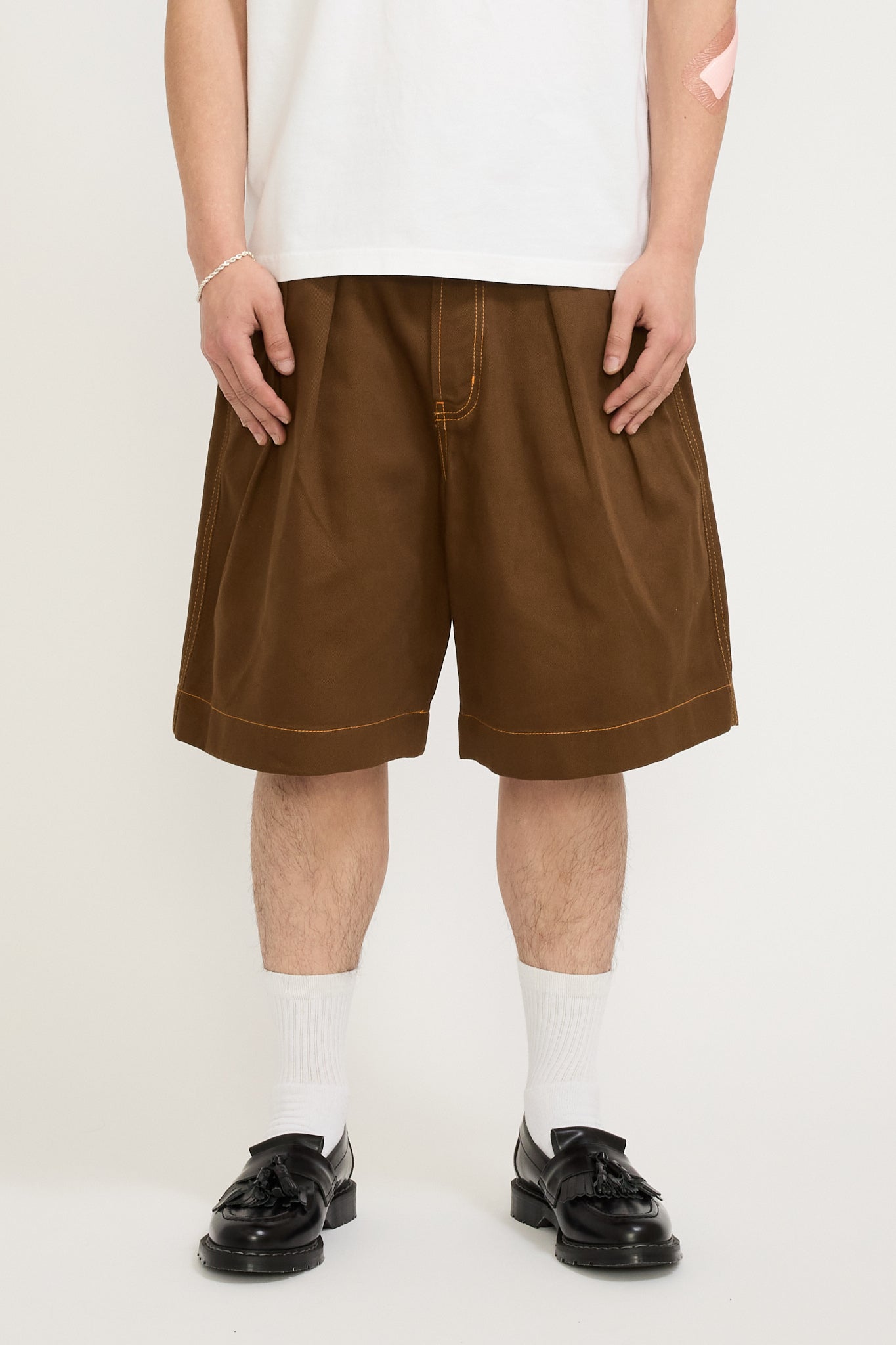 Pleated Oversized Shorts Brown/Orange