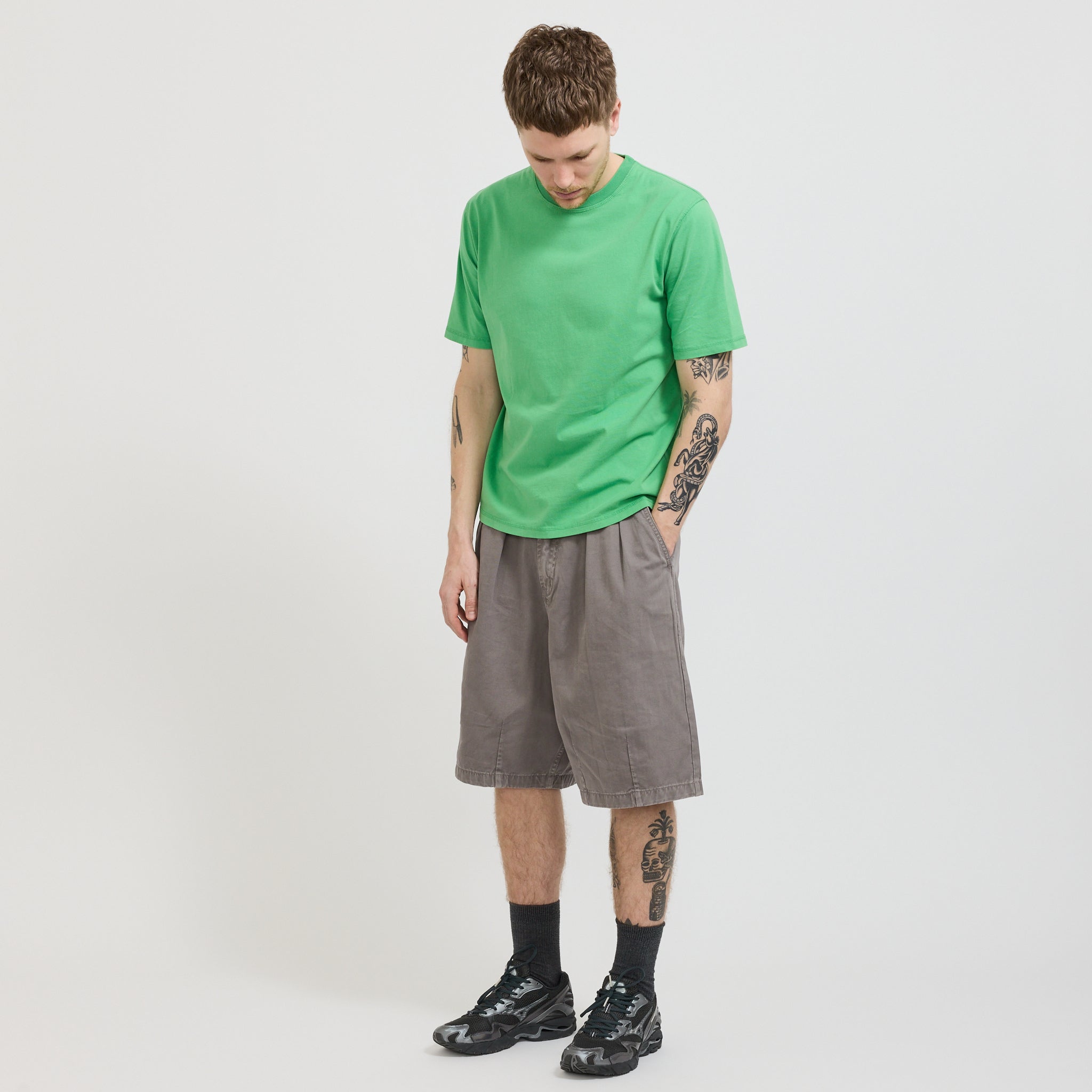 Pseushi | Pleated Balloon Shorts Grey | Maplestore