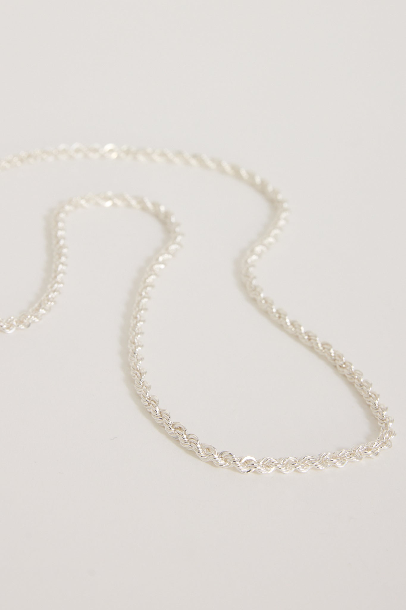 Pseushi | Rope Chain Necklace | Maplestore