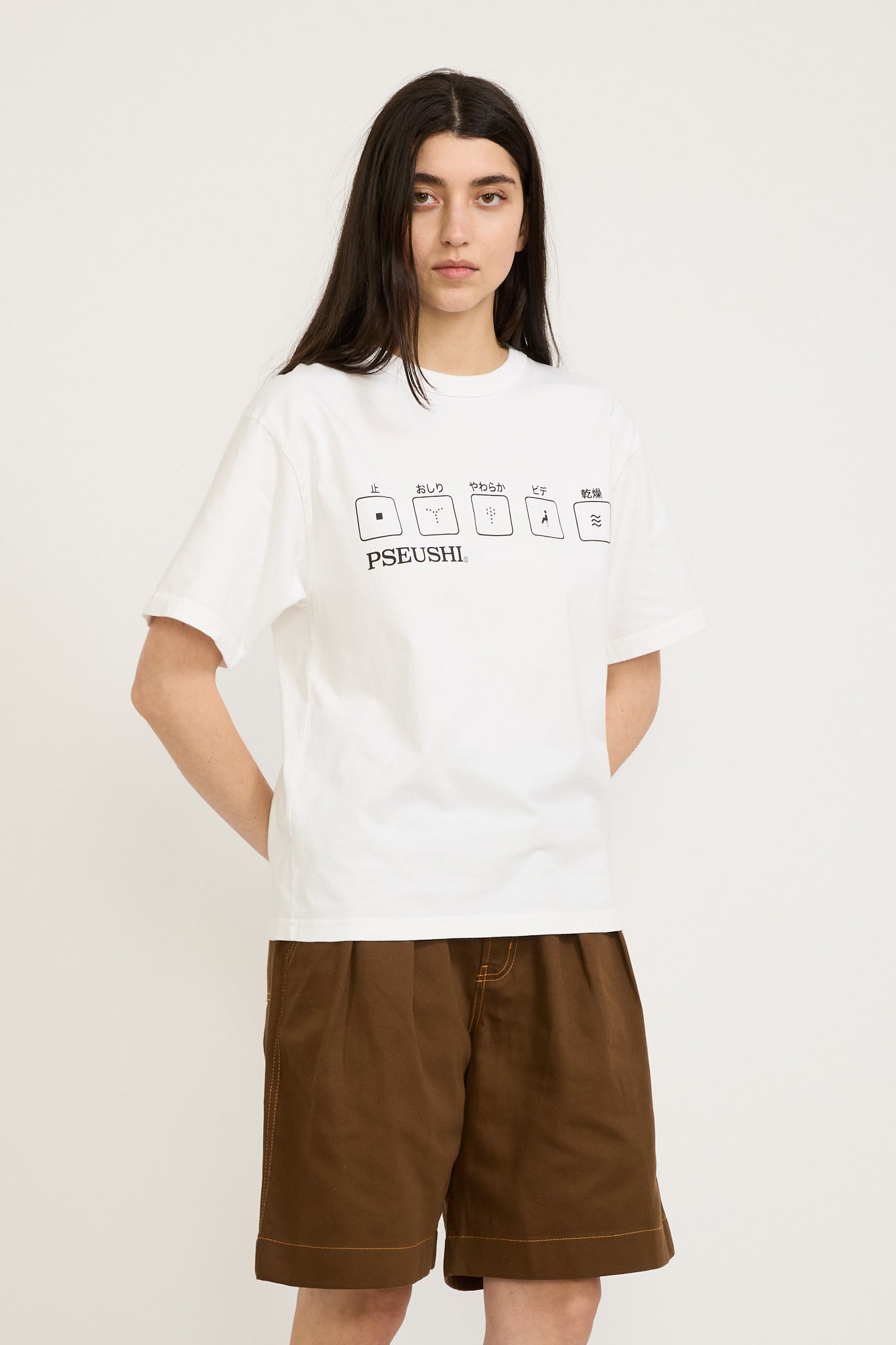 Pseushi | Toto Tee White Womens | Maplestore