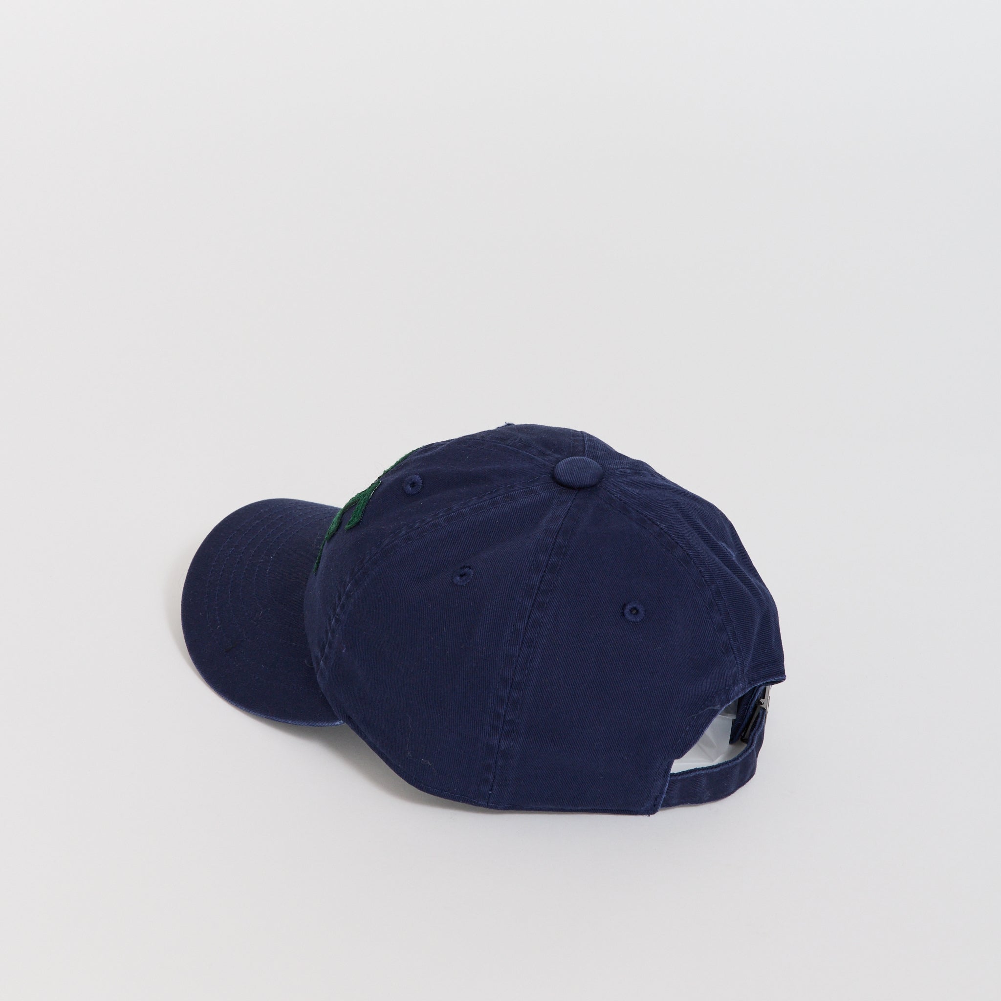 Pseushi | Vintage Lettering Cap Navy/Green | Maplestore