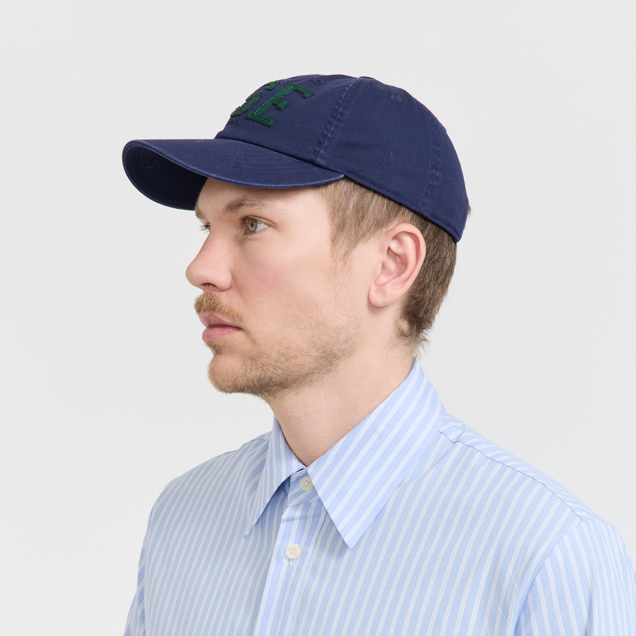 Pseushi | Vintage Lettering Cap Navy/Green | Maplestore