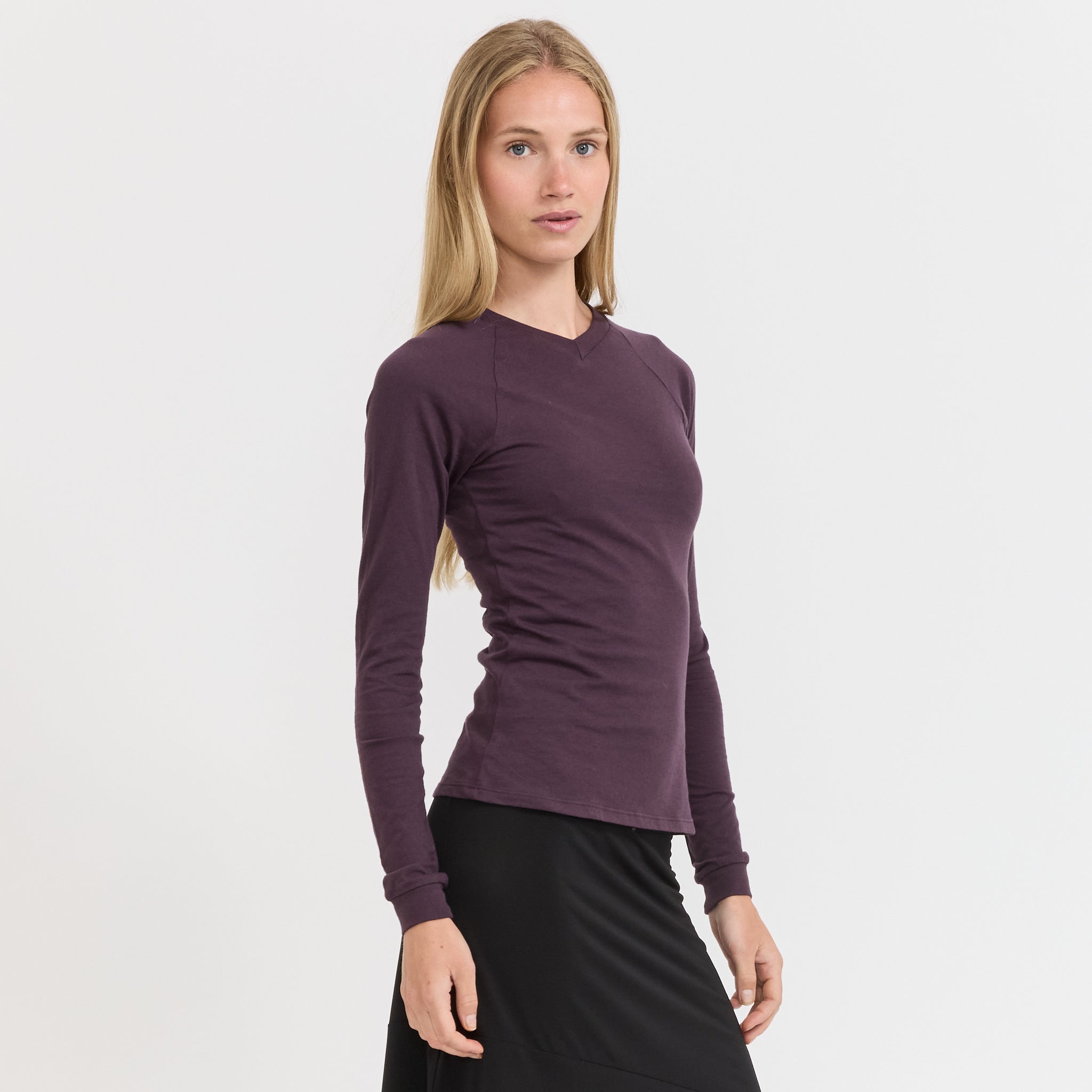 Permanent Vacation | Beam V-Neck Top Purple | Maplestore