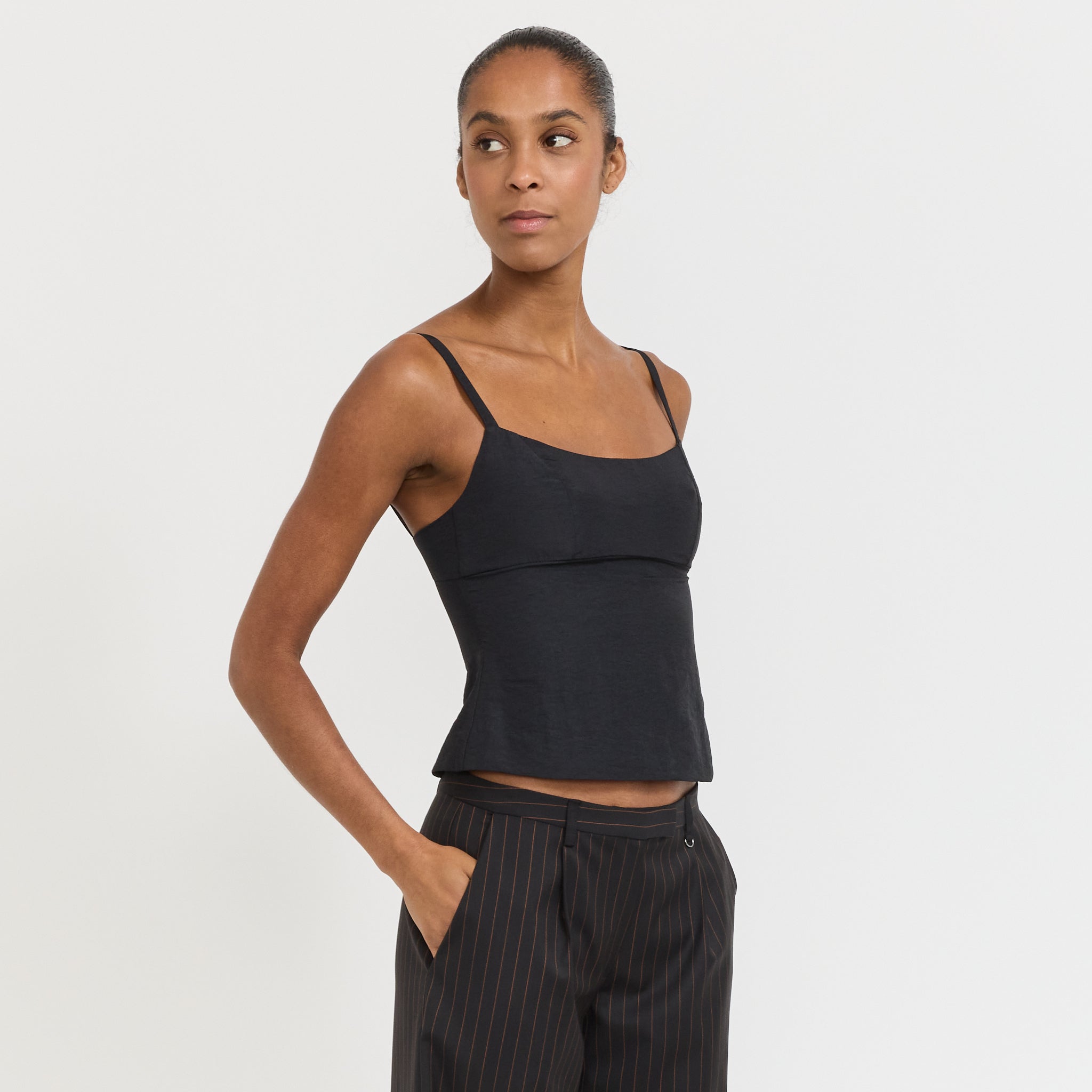 Refract Singlet Black